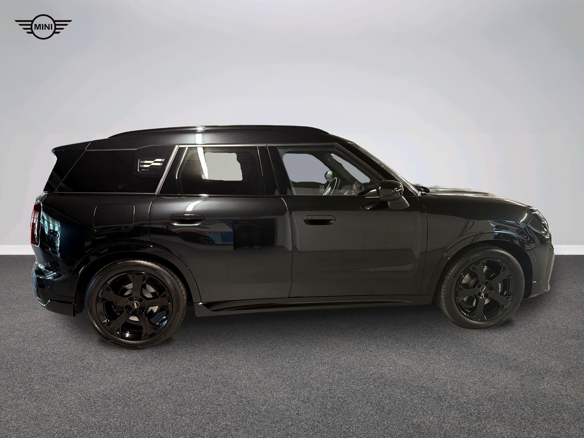 MINI Countryman SE ALL4-image-5