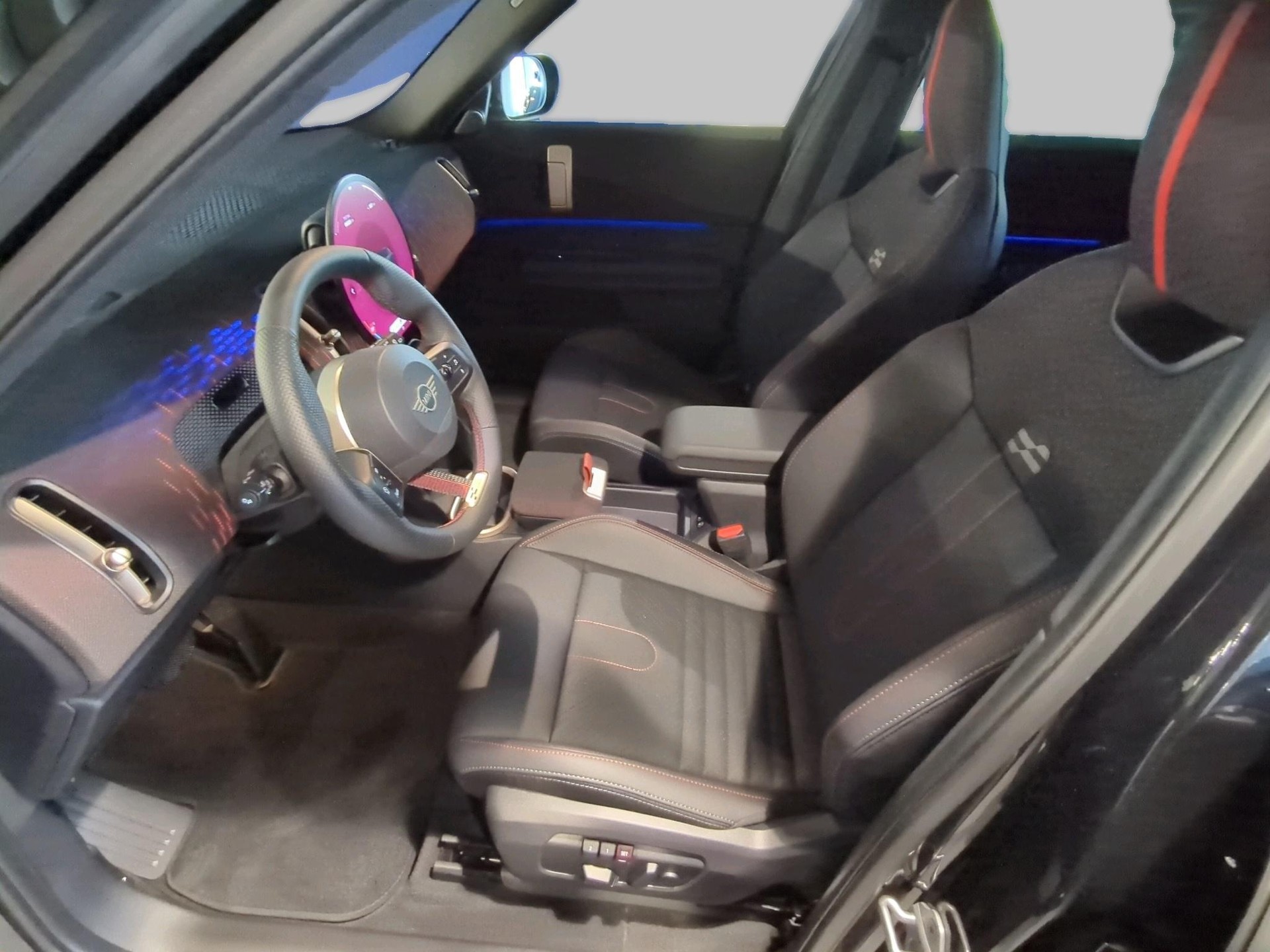 MINI Countryman SE ALL4-image-27