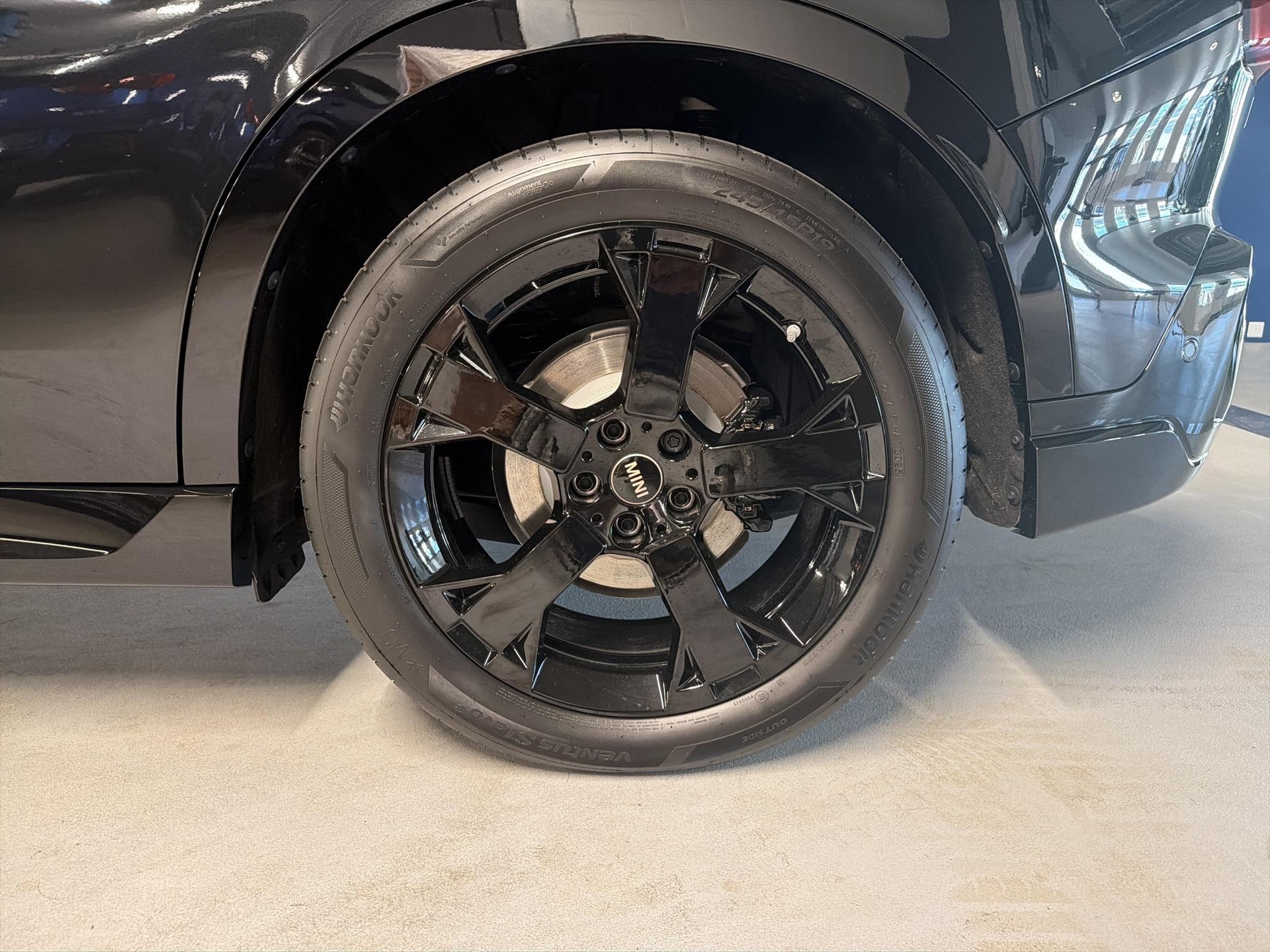MINI Countryman SE ALL4-image-18