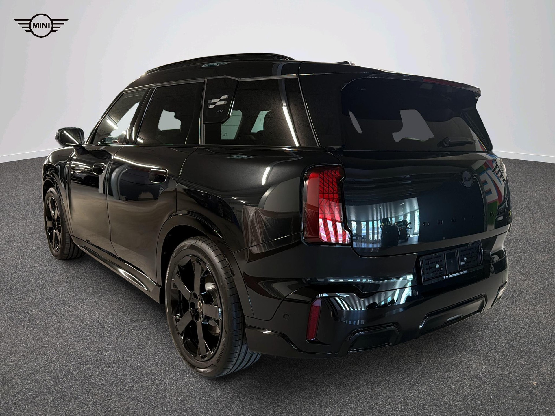 MINI Countryman SE ALL4-image-7