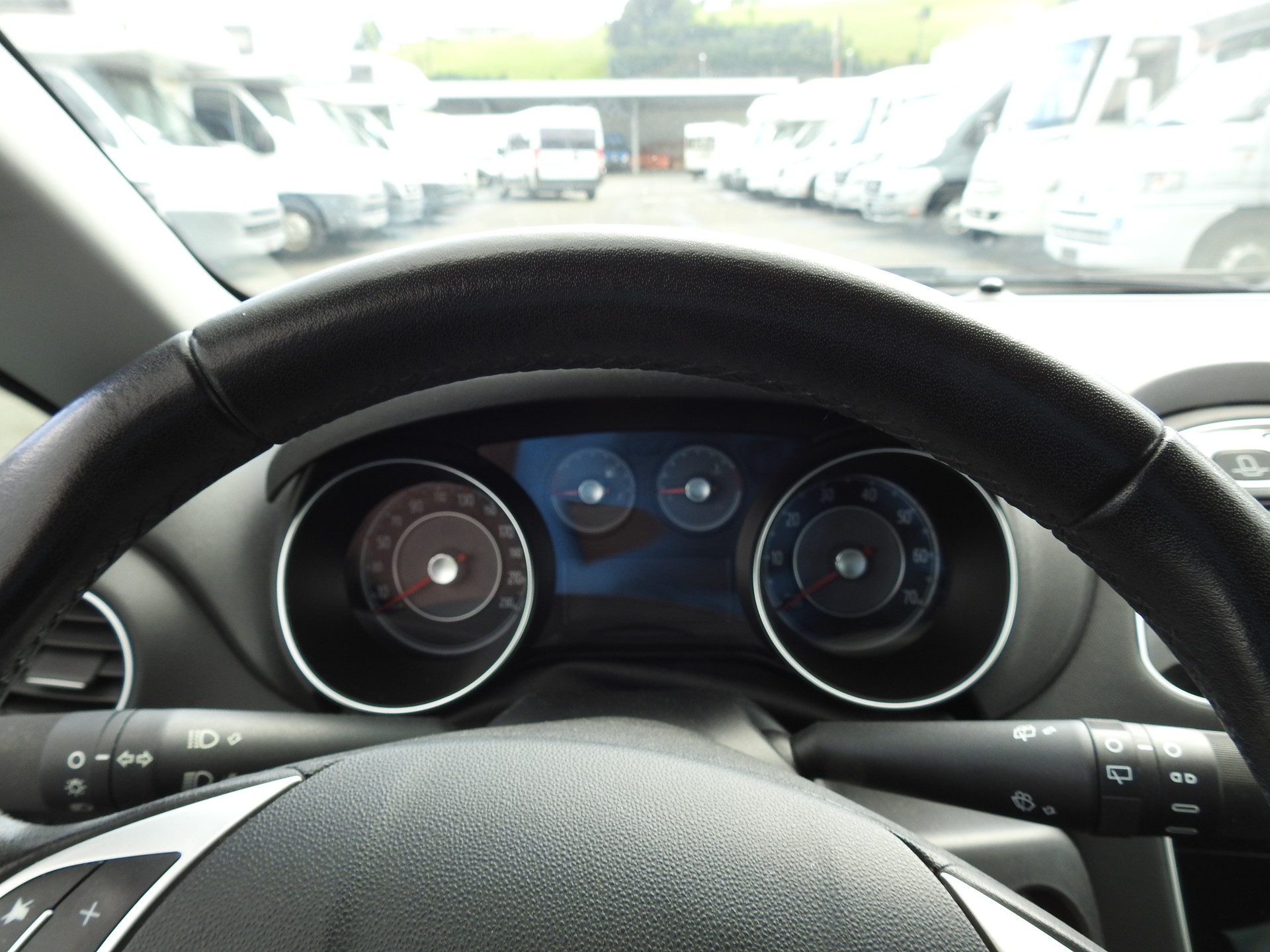 FIAT Punto 0.9 Twinair Young-image-24