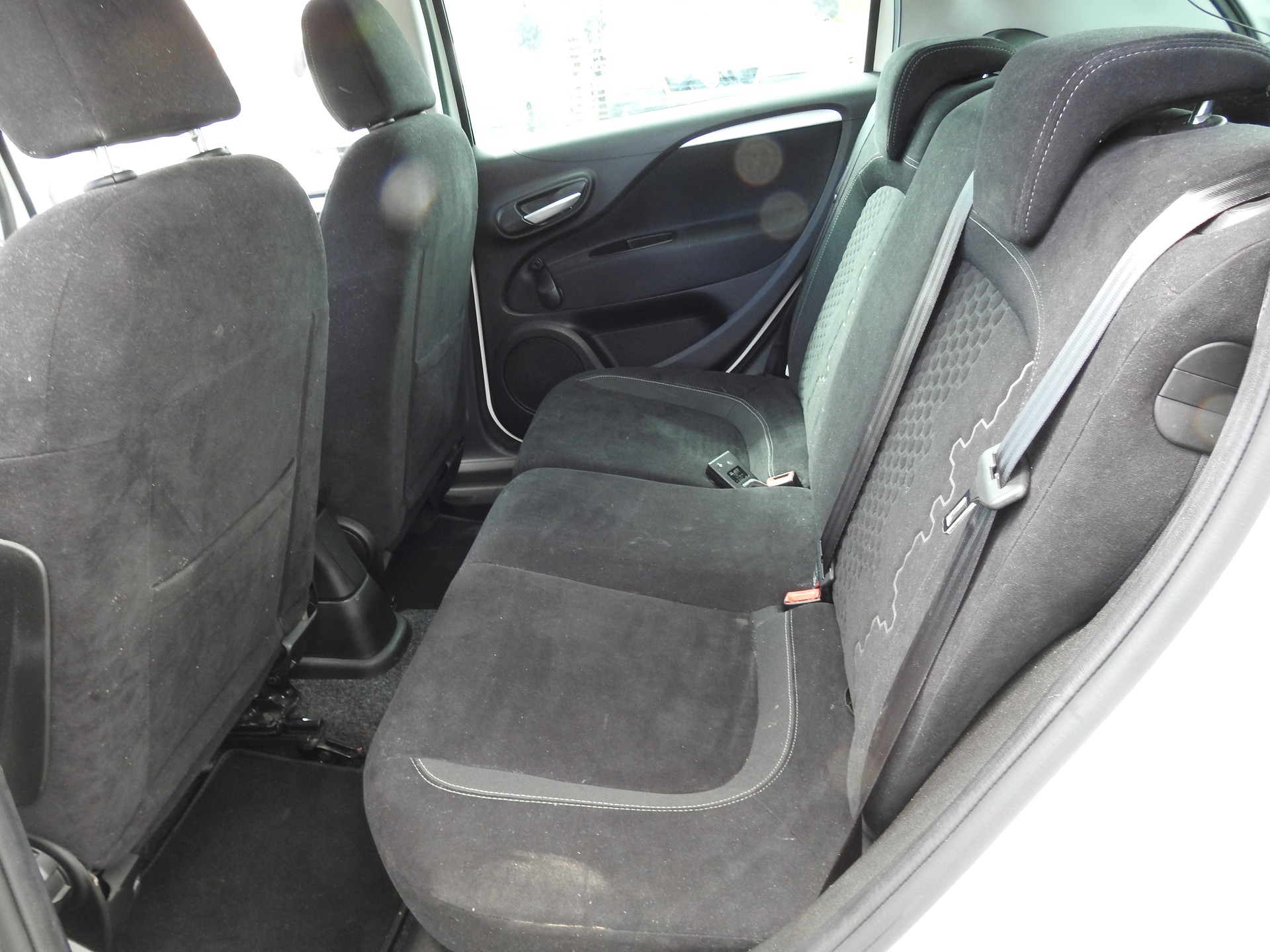 FIAT Punto 0.9 Twinair Young-image-13