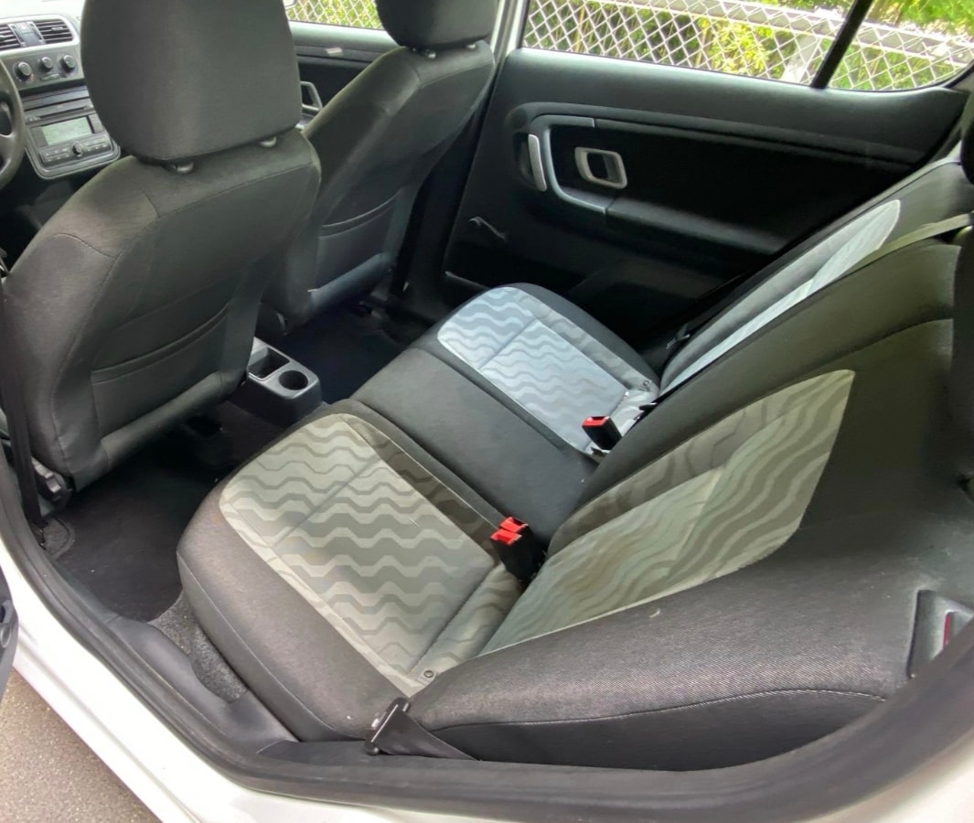 SKODA Fabia 1.2 Entry-image-11