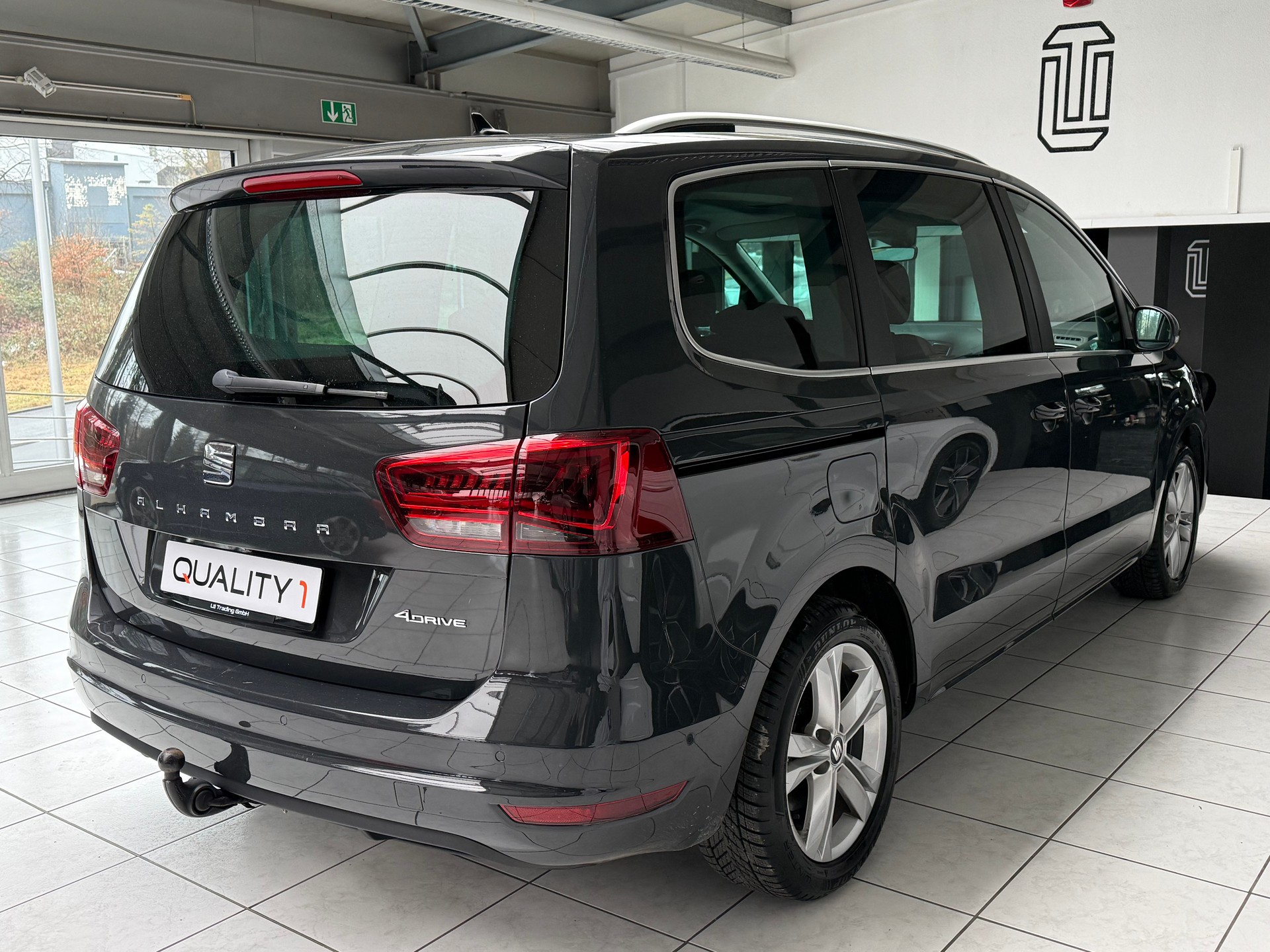 SEAT Alhambra 2.0 TDI FR Line 4Drive-image-4