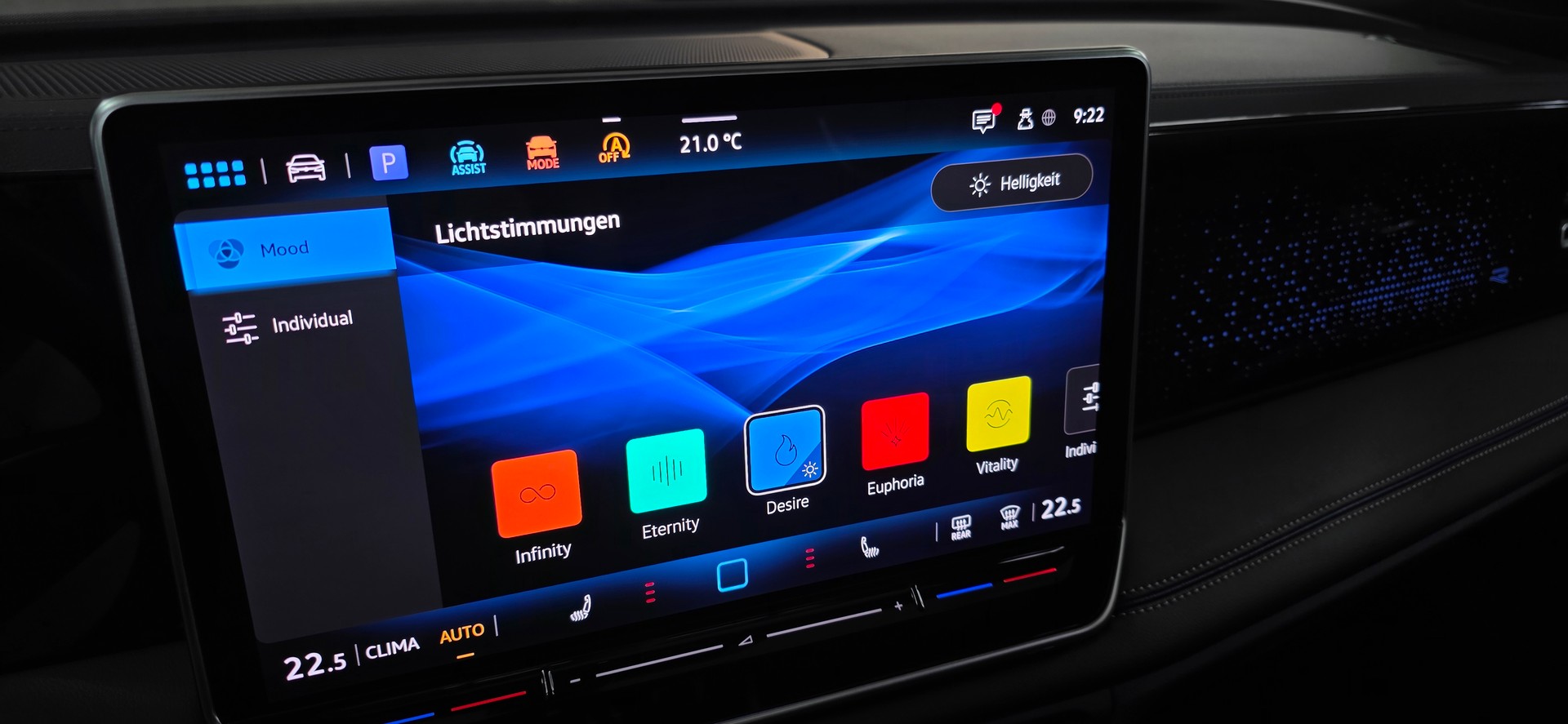 VW Tiguan 2.0 TDI SCR R-Line 4Motion DSG *ACC/LaneAssist*Sitz-Lenkradheizung*Massagefunktion*Pamoramadach*-image-17
