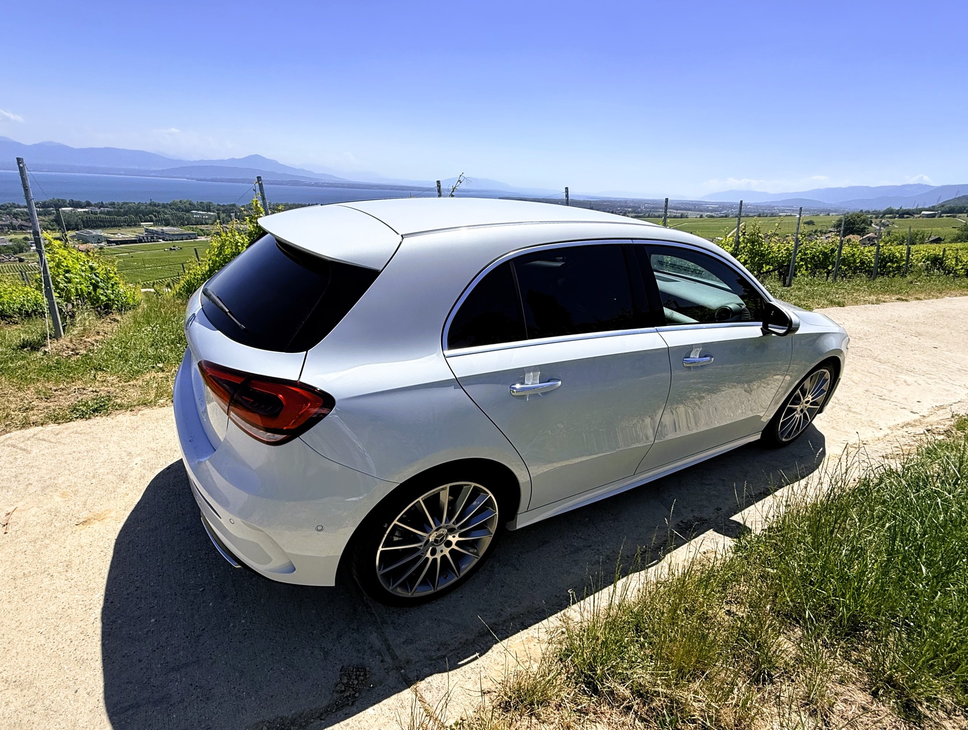 MERCEDES-BENZ A 200 AMG Line 7G-DCT-image-7