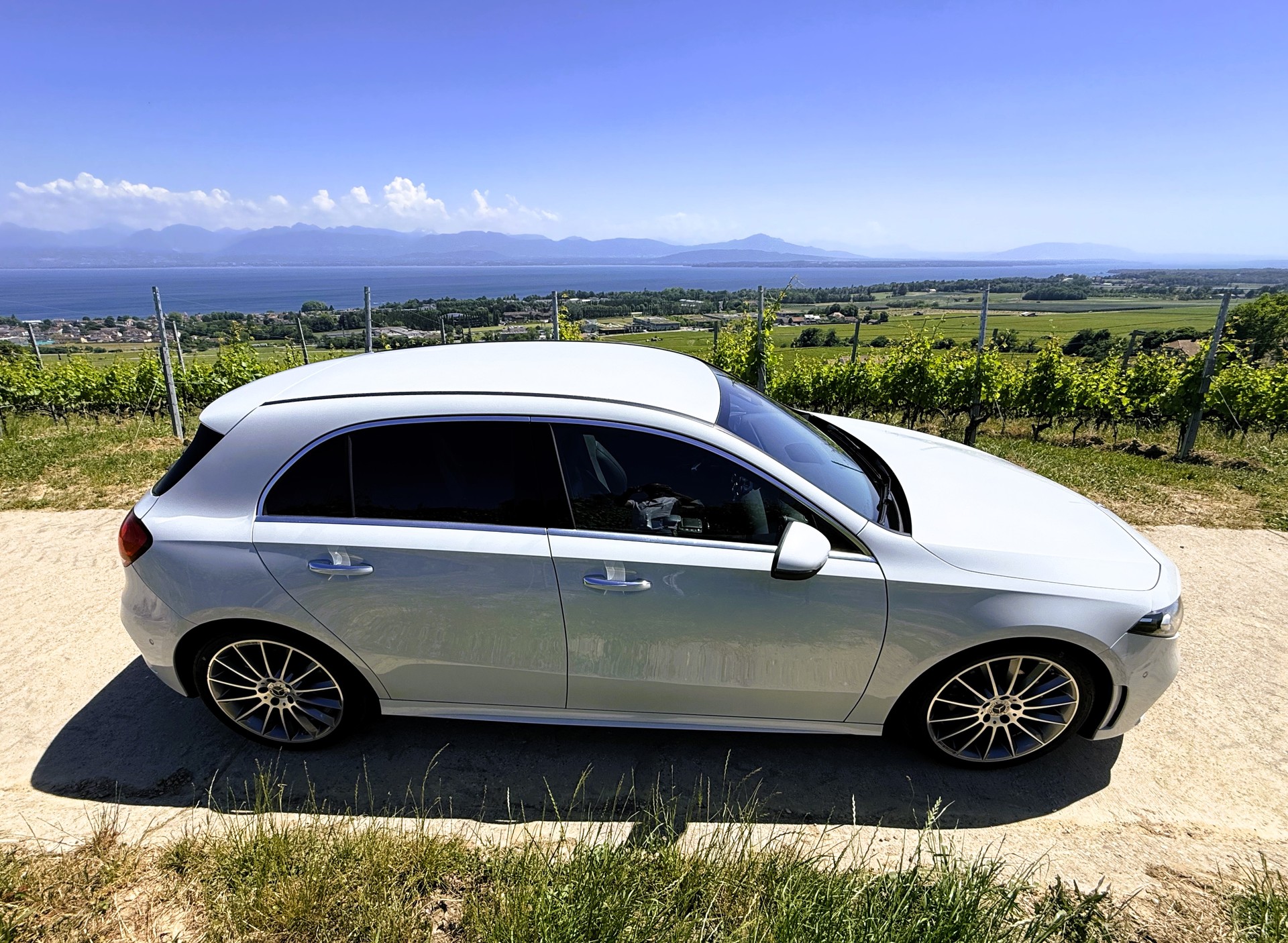 MERCEDES-BENZ A 200 AMG Line 7G-DCT-image-6