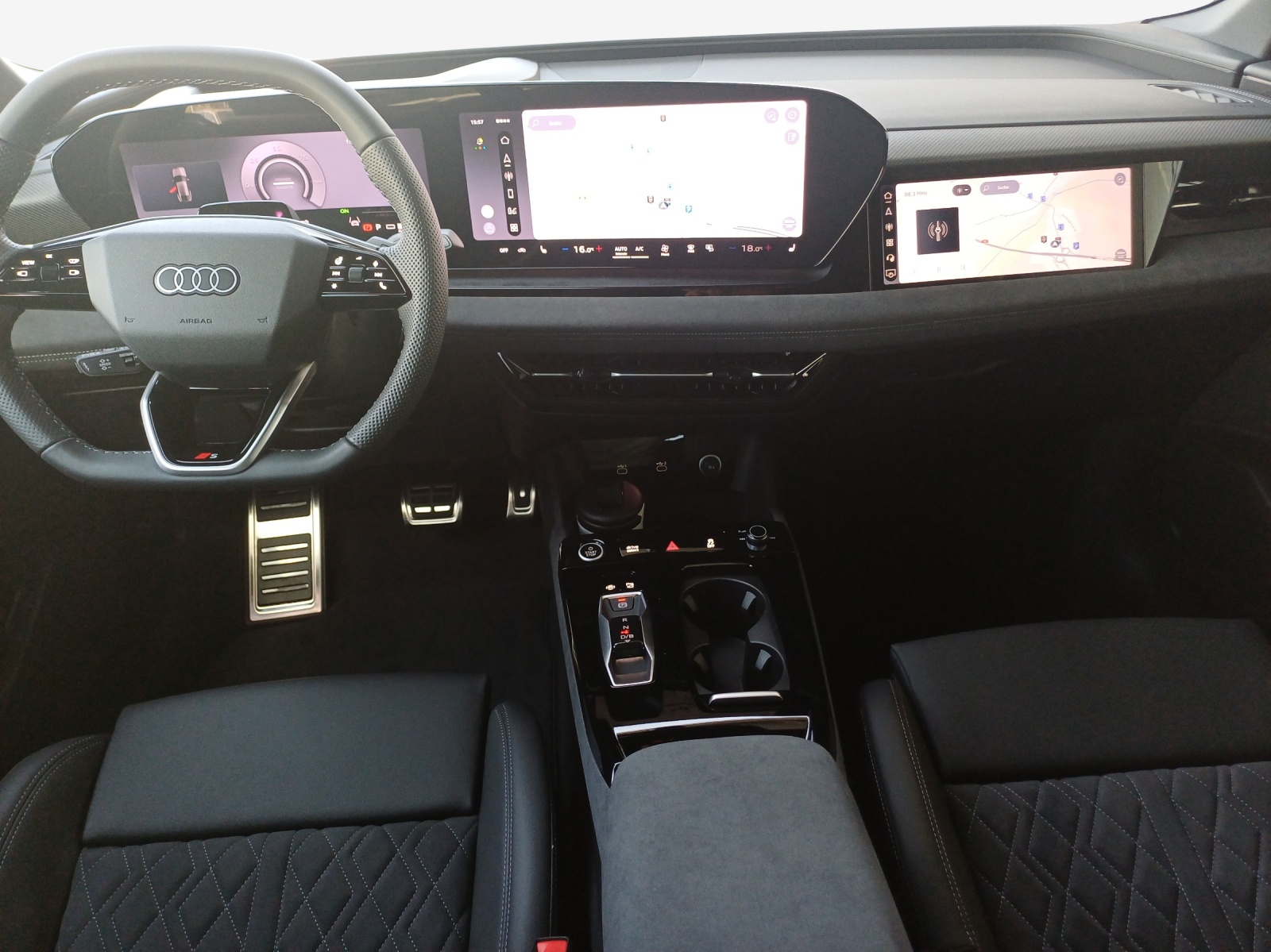 AUDI Q6 Sportback e-tron quattro-image-10