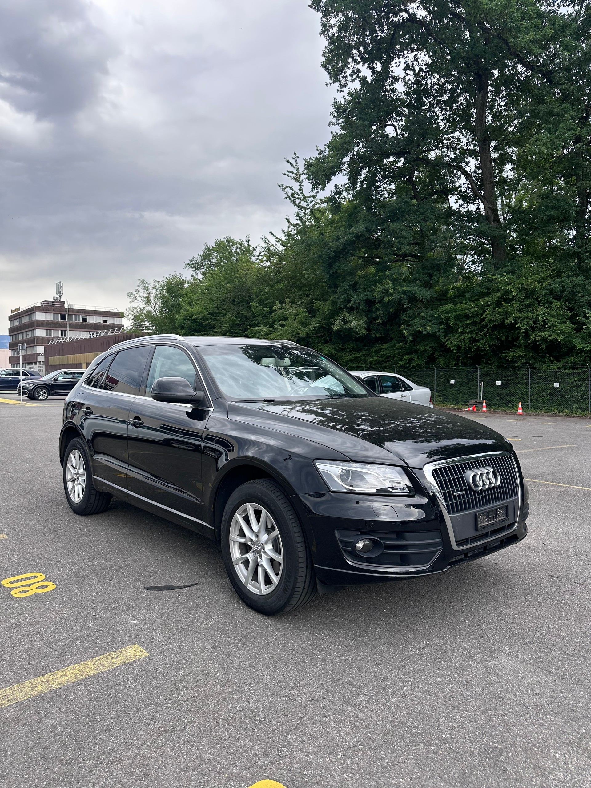 AUDI Q5 2.0 TFSI quattro S-tronic-image-5