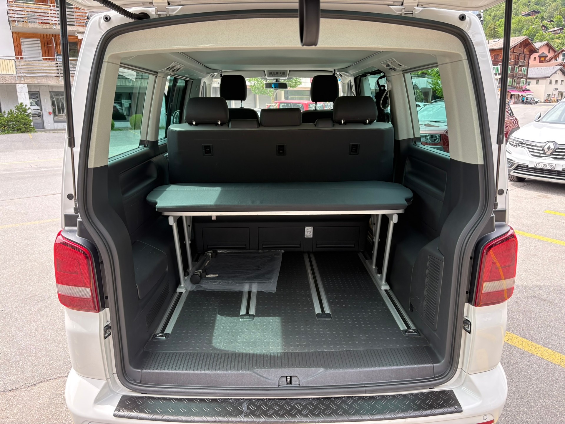 VW Calif TDI Beach Edit 4M-image-12