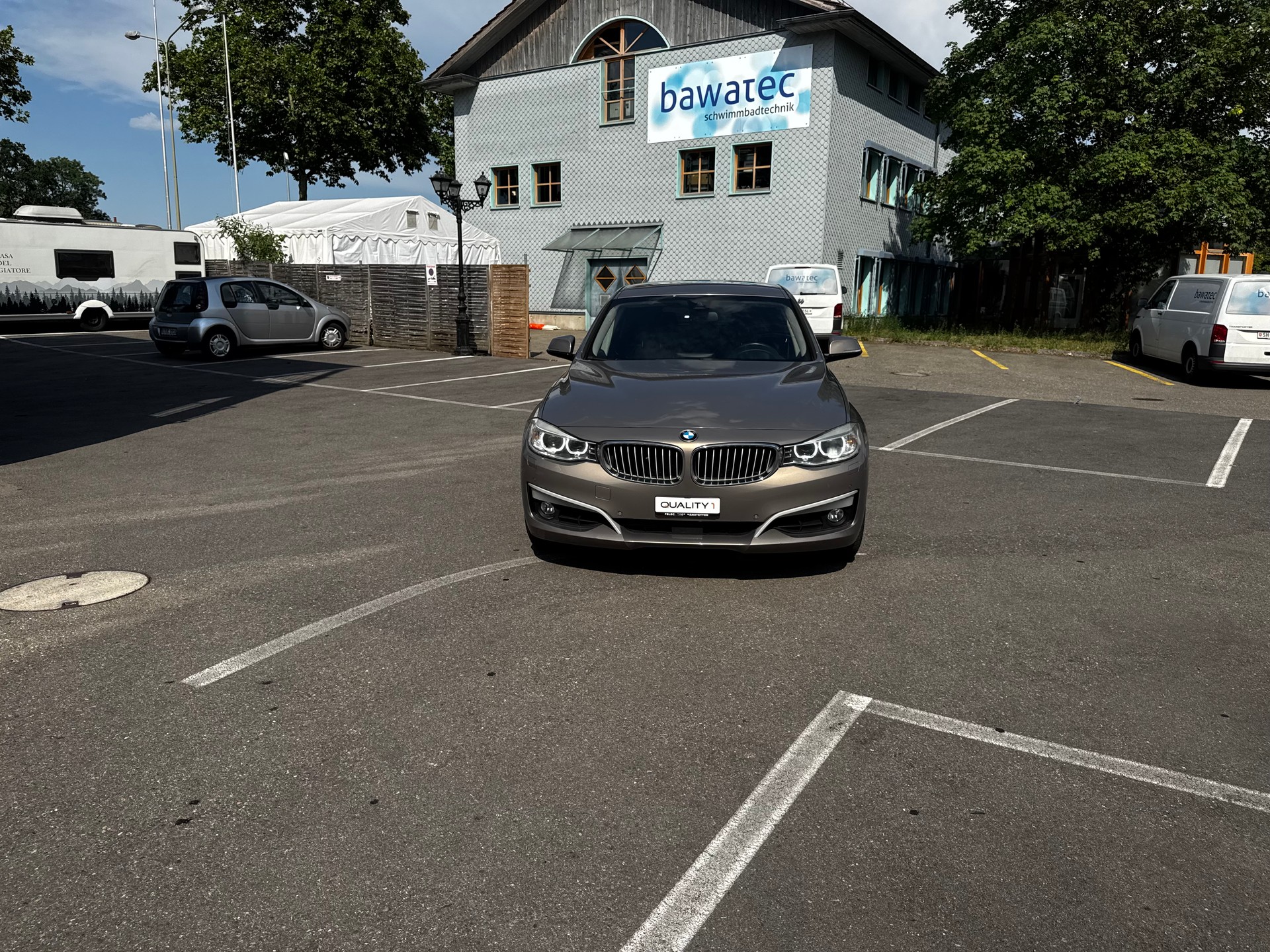 BMW 335i GT Sport Line Steptronic M-SPORT-showroom-element-2