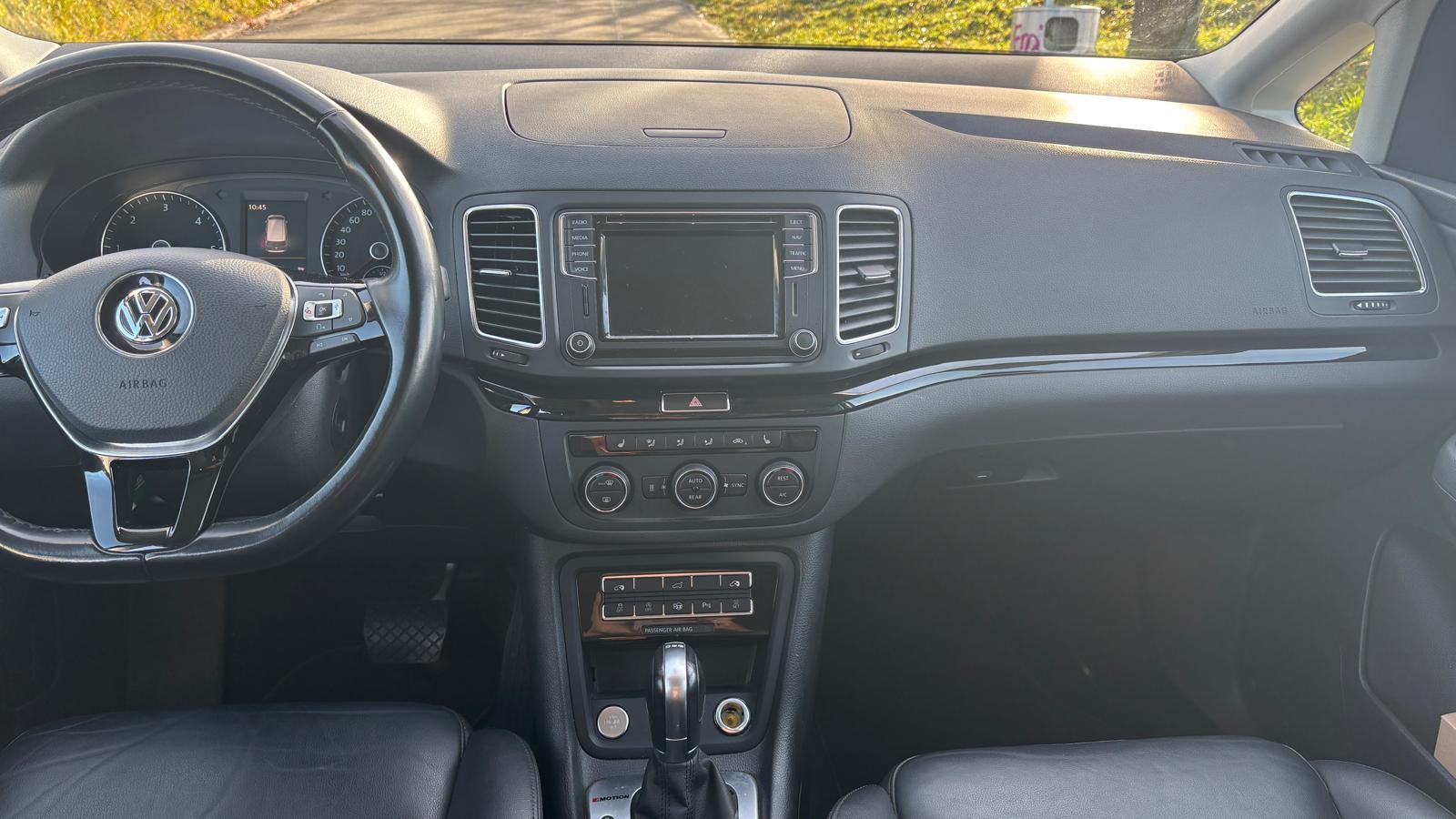 VW 2.0 TDI SCR Highline DSG 4m, frisch ab MFK, Standheizung, allrad, Anhängerkupplung-image-5