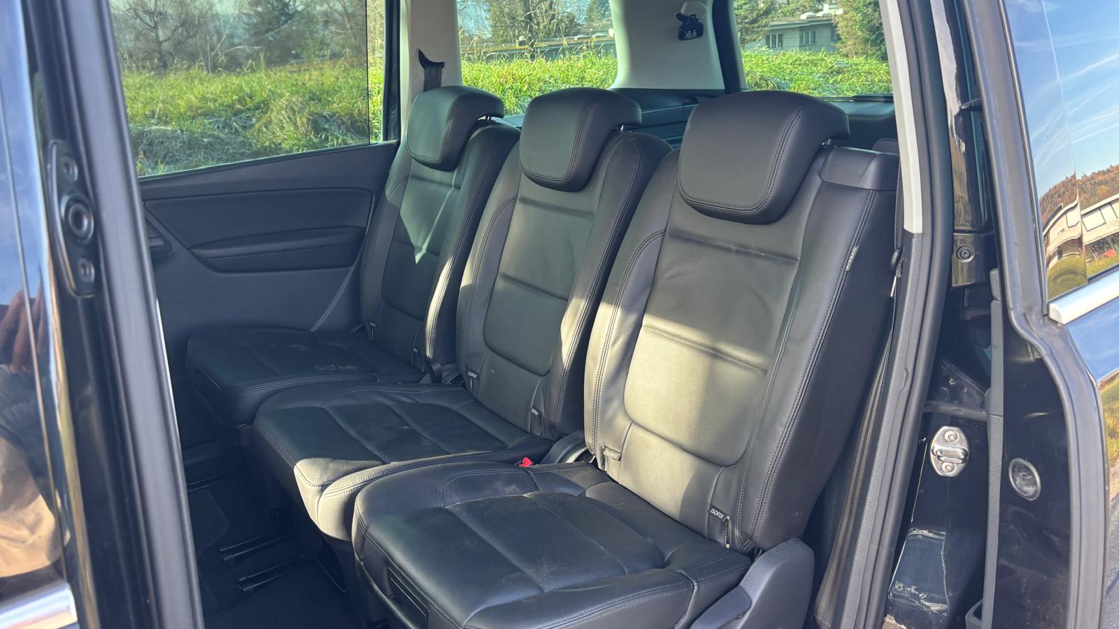 VW 2.0 TDI SCR Highline DSG 4m, frisch ab MFK, Standheizung, allrad, Anhängerkupplung-image-4