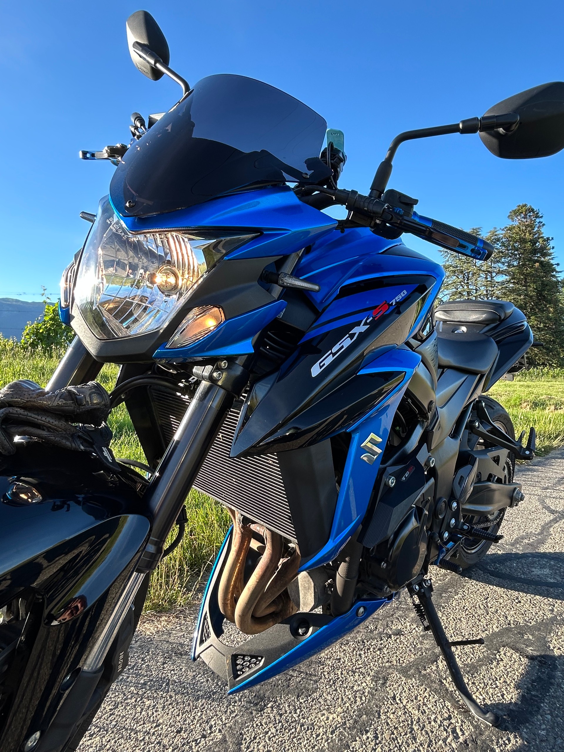 SUZUKI GSX-S 750-image-9