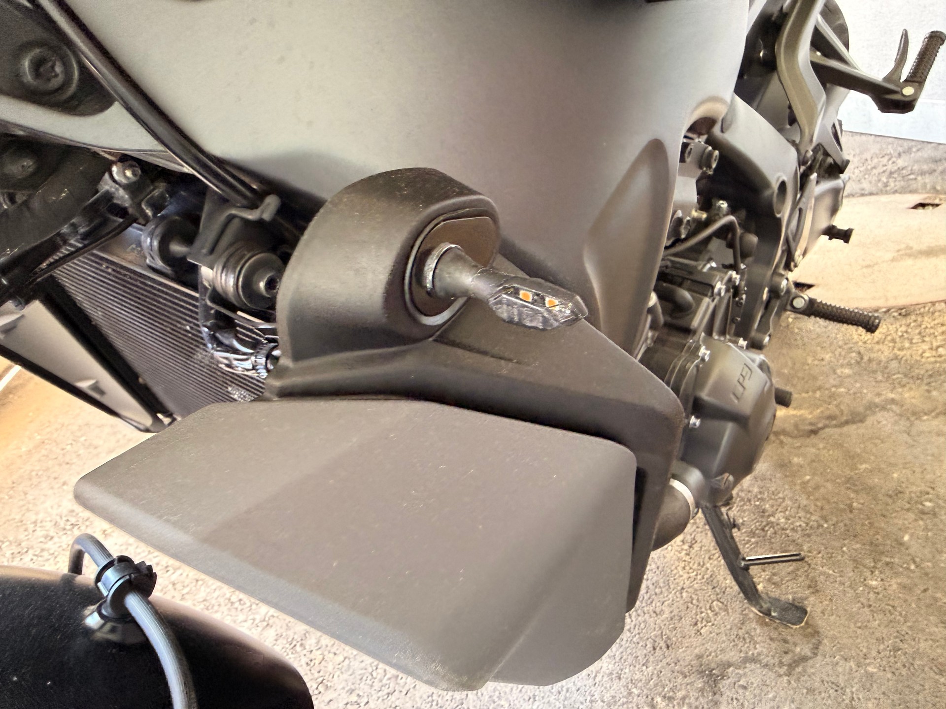 YAMAHA MT-09-image-5