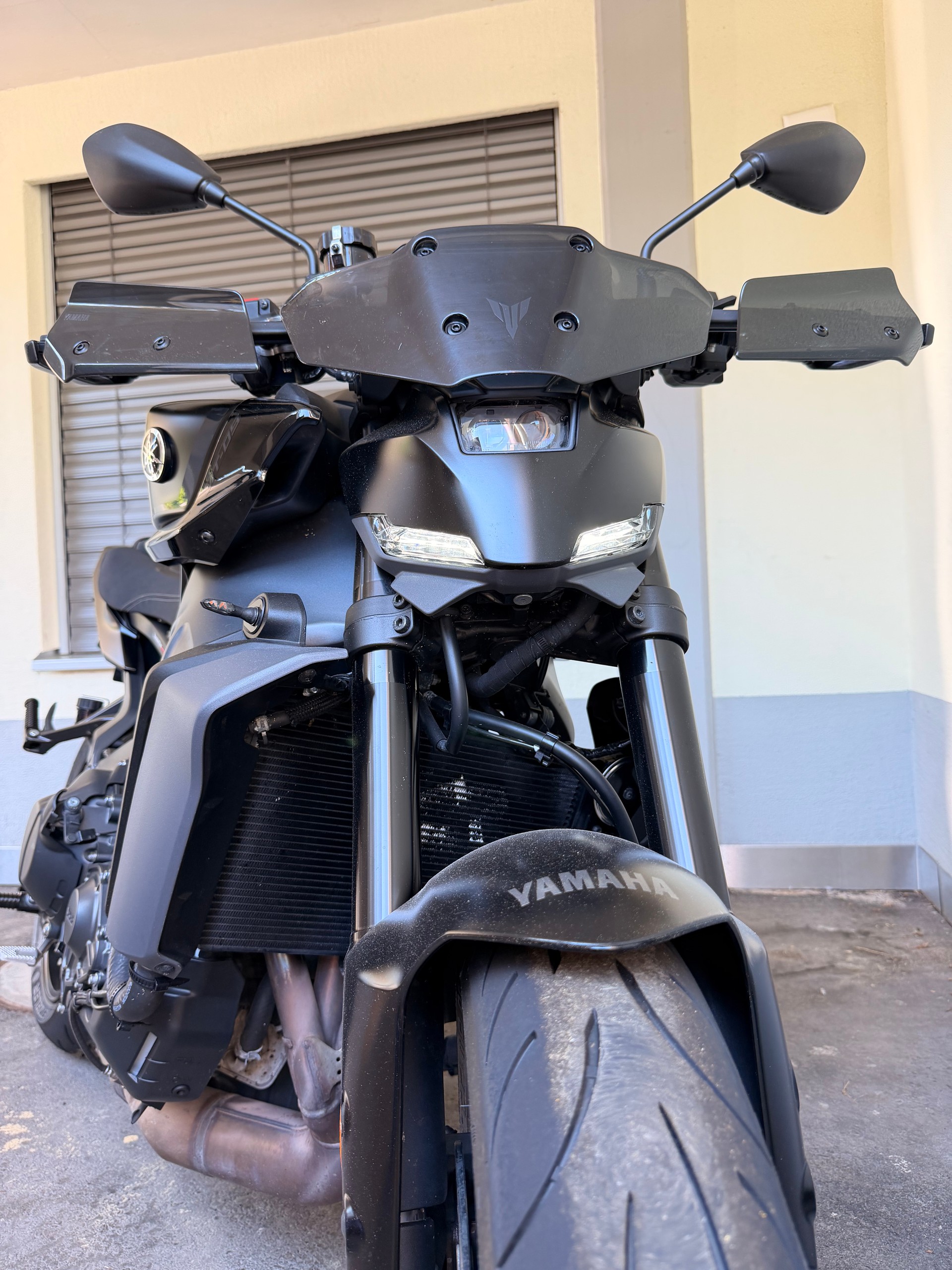 YAMAHA MT-09-image-8