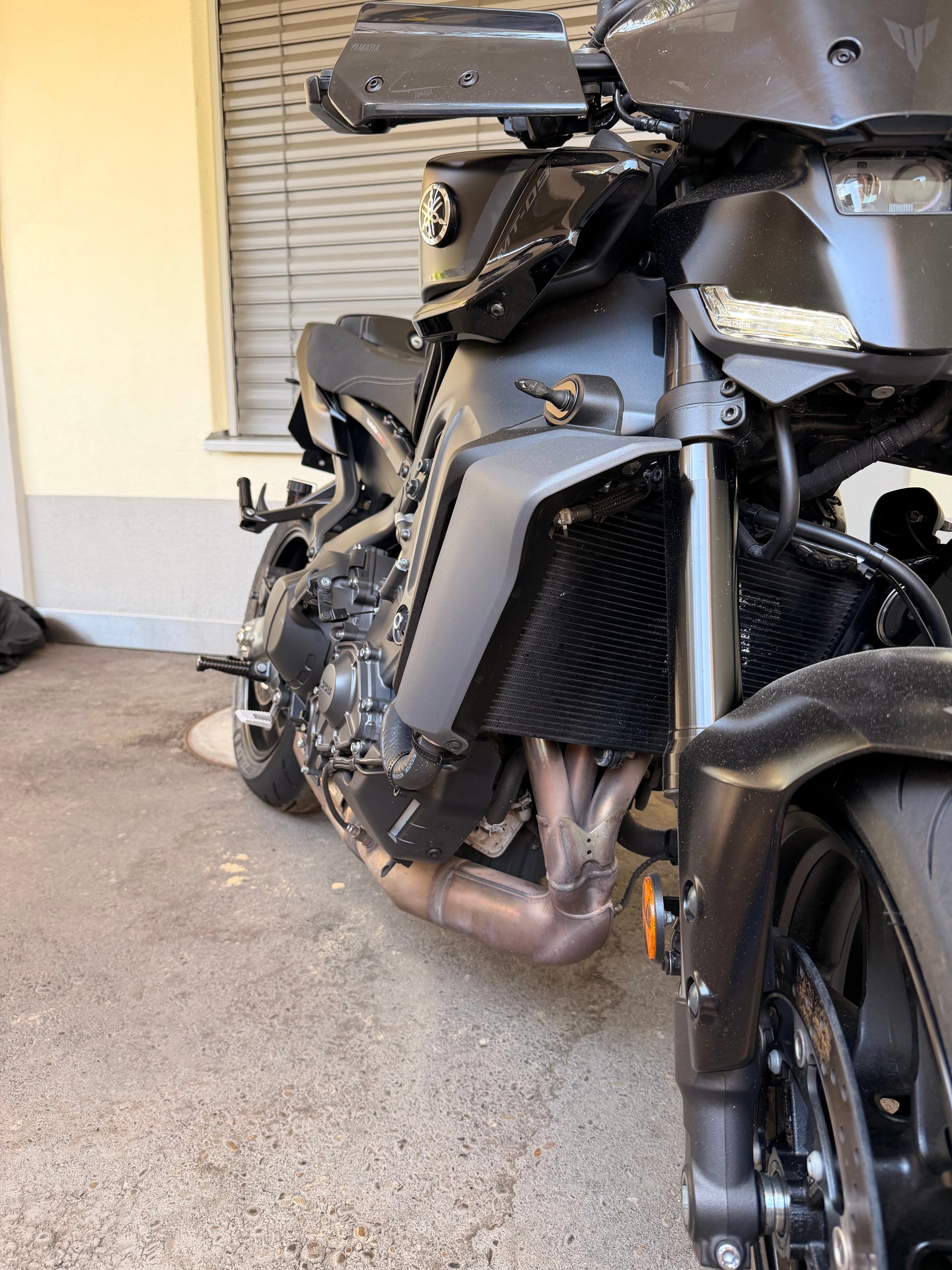 YAMAHA MT-09-image-7