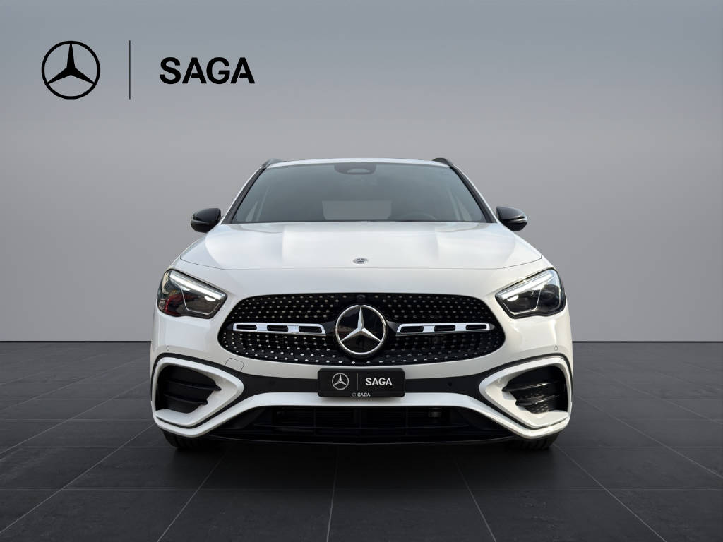 MERCEDES-BENZ GLA 220 d Swiss Star AMG Line 4matic-showroom-element-1