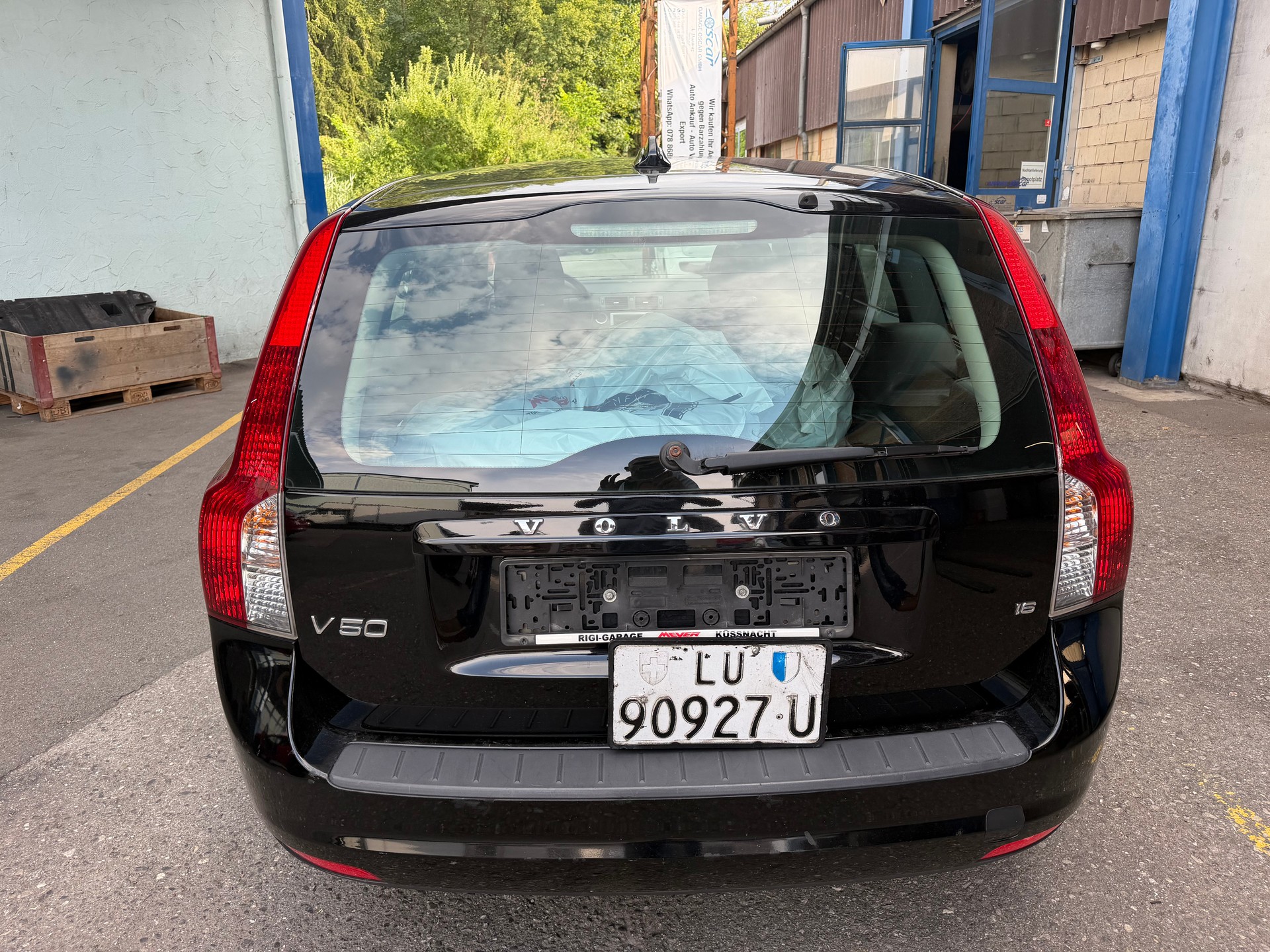 VOLVO V50 1.6 Summum-image-12