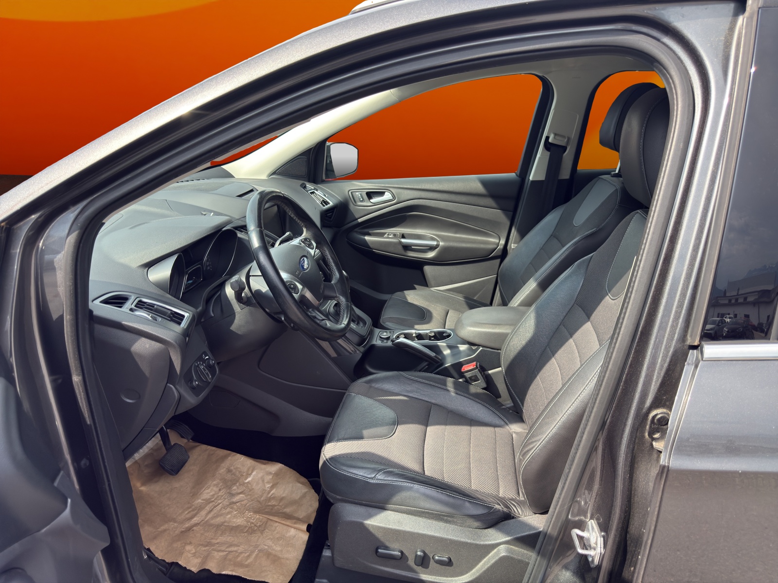 FORD Kuga 2.0 TDCi Titanium S 4WD PowerShift-image-9