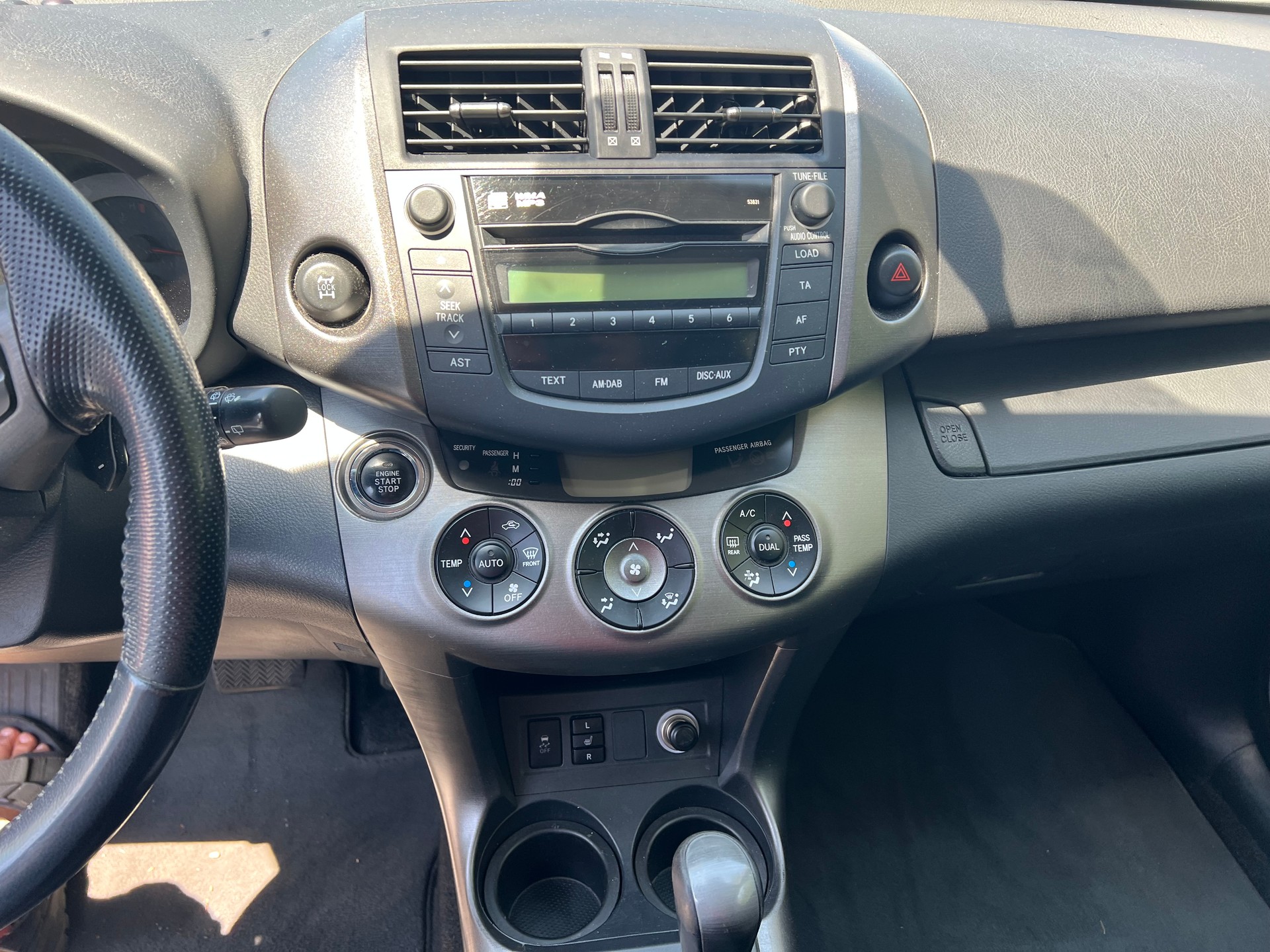 TOYOTA RAV-4 2.0 16V Linea Terra Multidrive-image-6