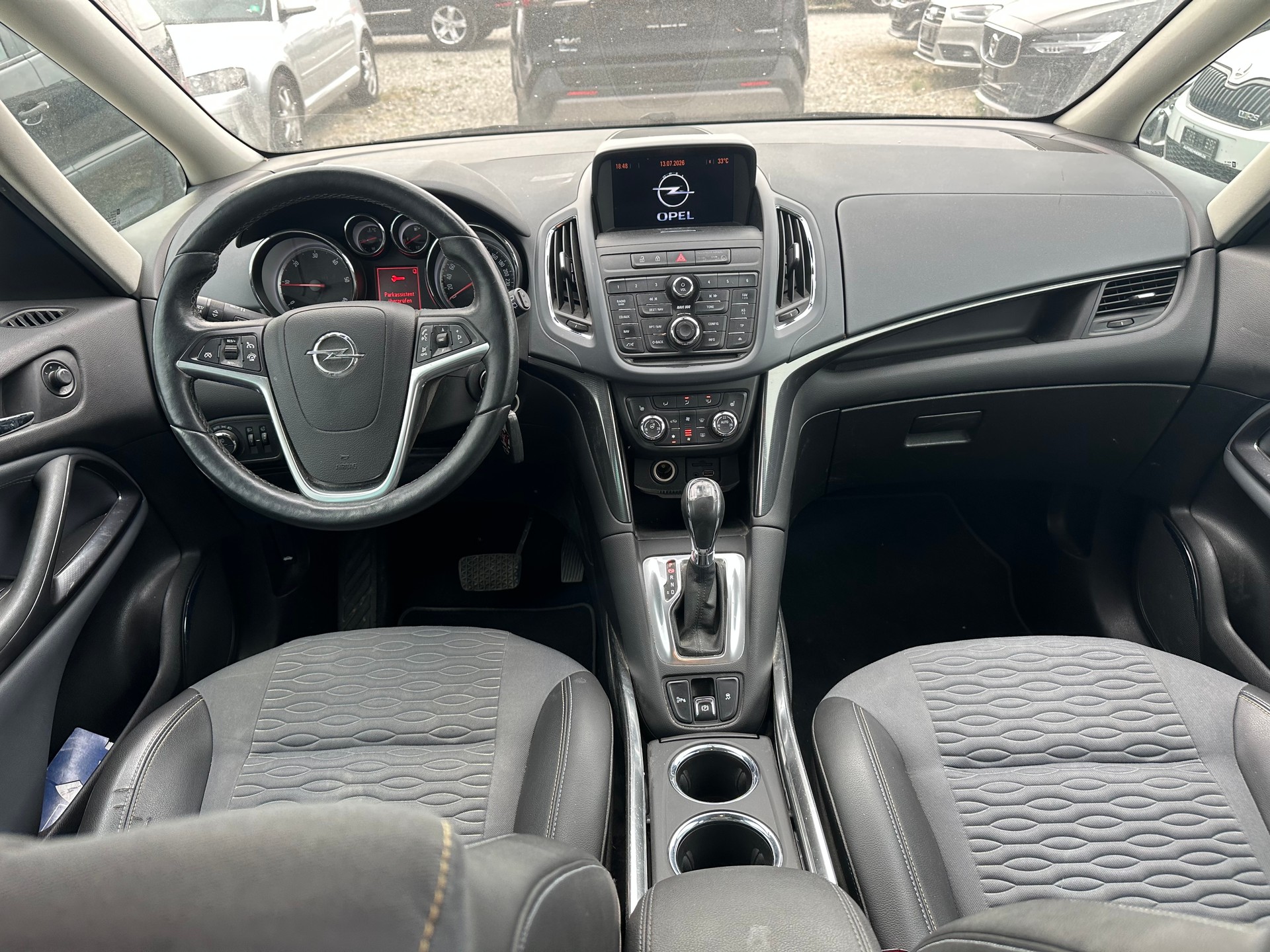 OPEL Zafira Tourer 2.0 CDTi Active Edition Automatic-image-8
