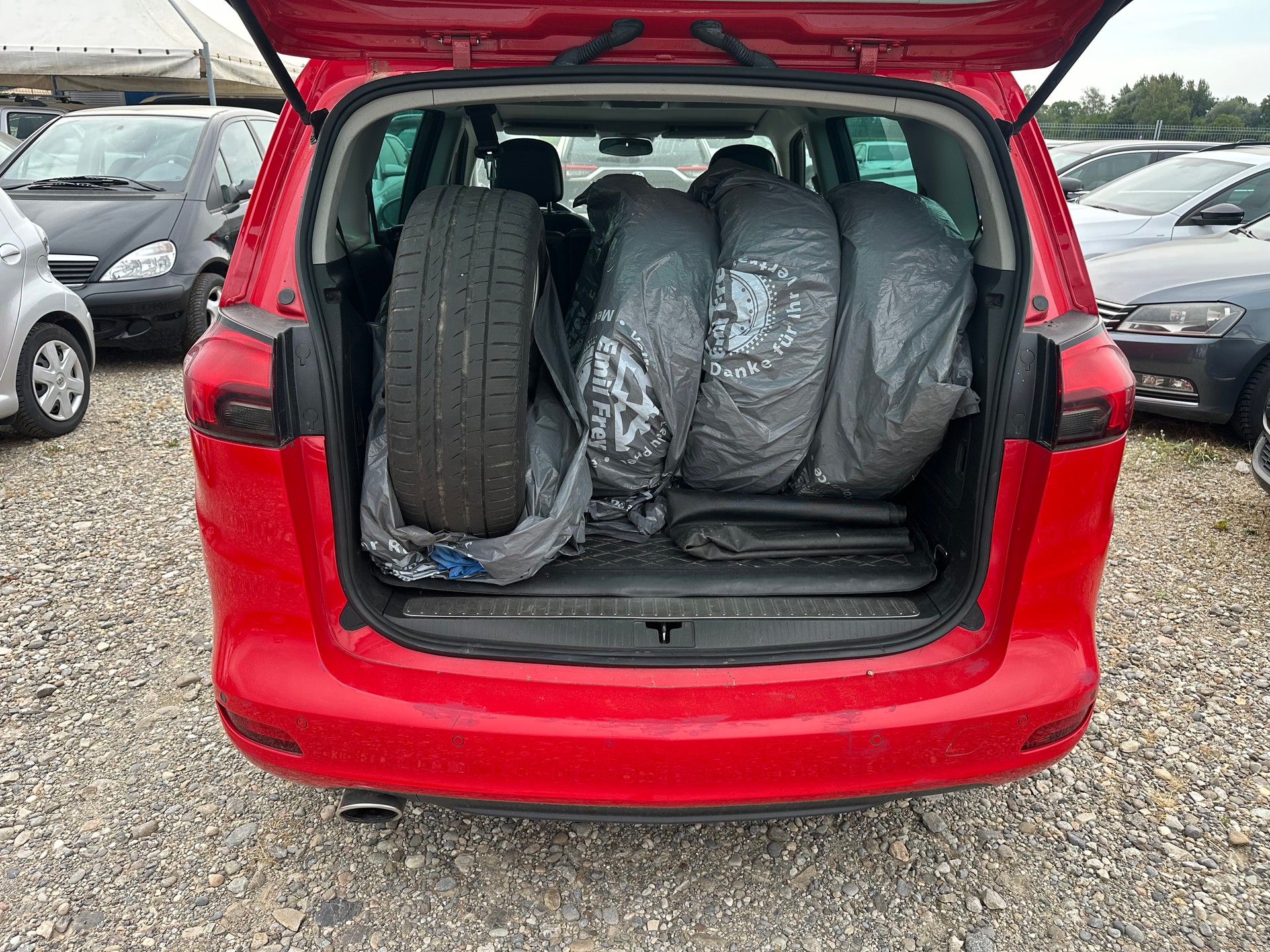 OPEL Zafira Tourer 2.0 CDTi Active Edition Automatic-image-6