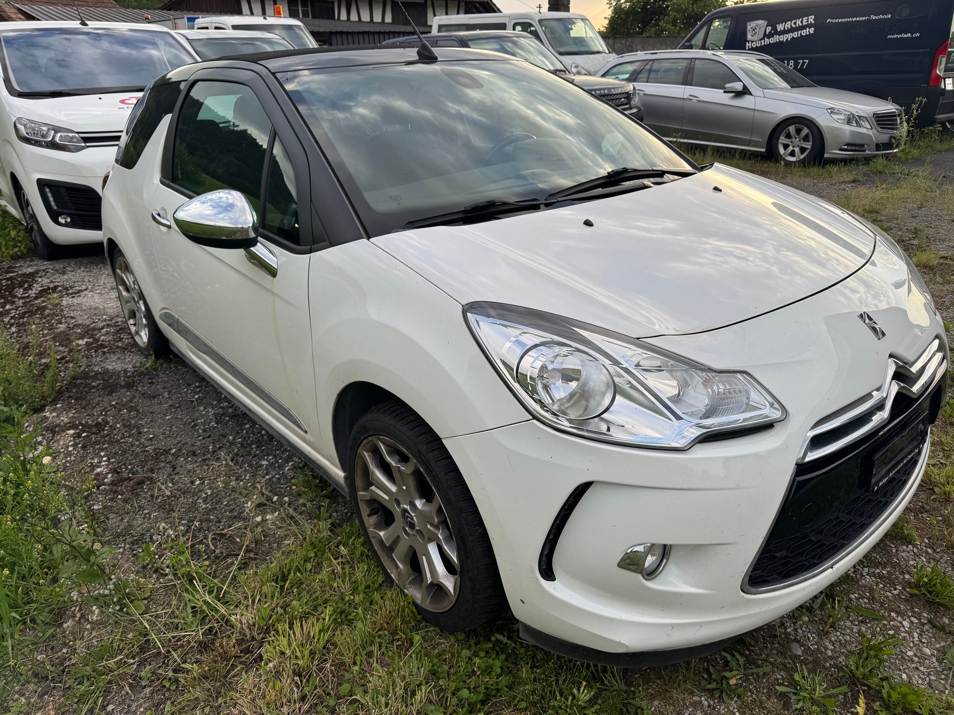 DS AUTOMOBILES DS3 Cabrio 1.6 THP Sport Chic-showroom-element-2