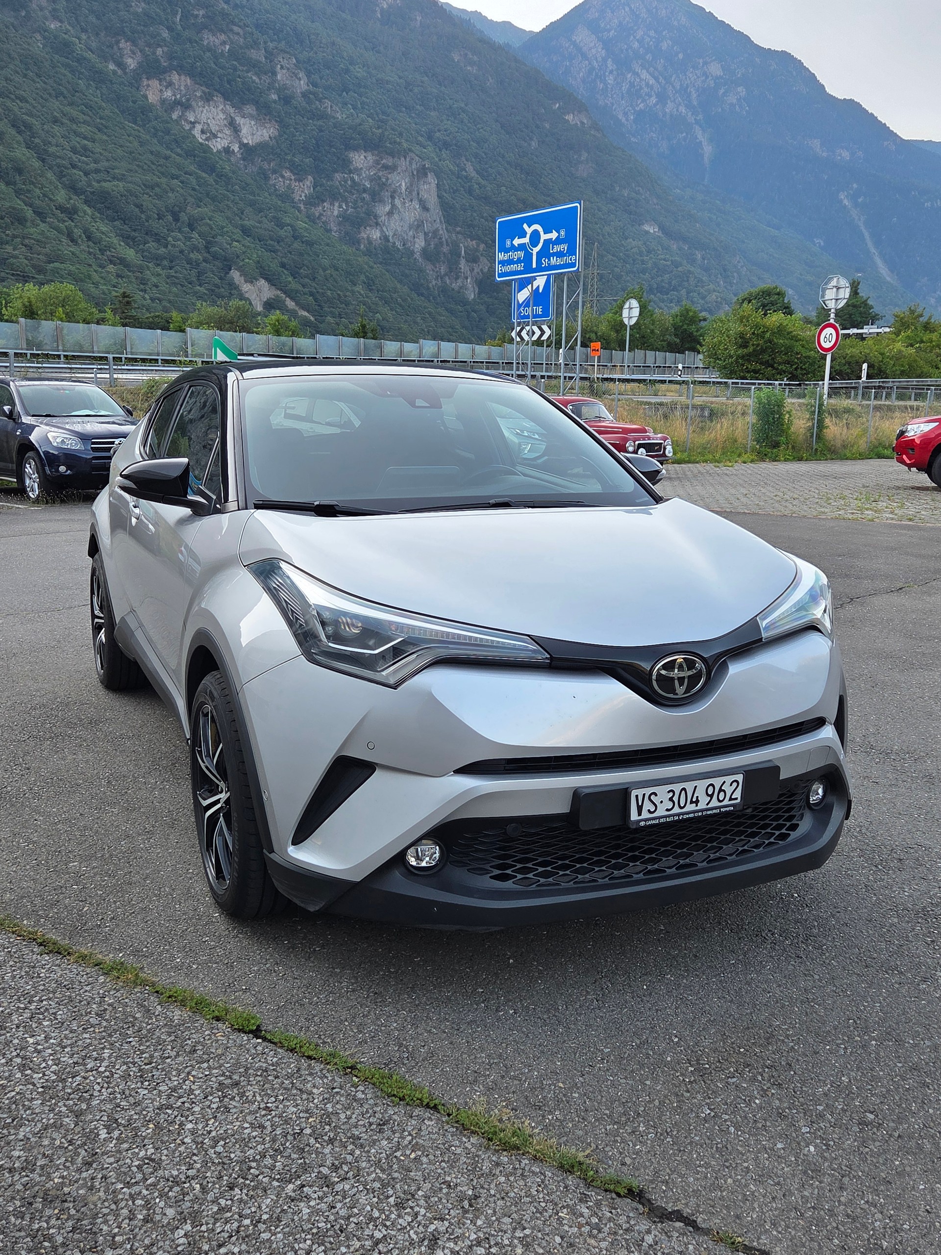 TOYOTA C-HR 1.2 Turbo Premium 4WD Multidrive S