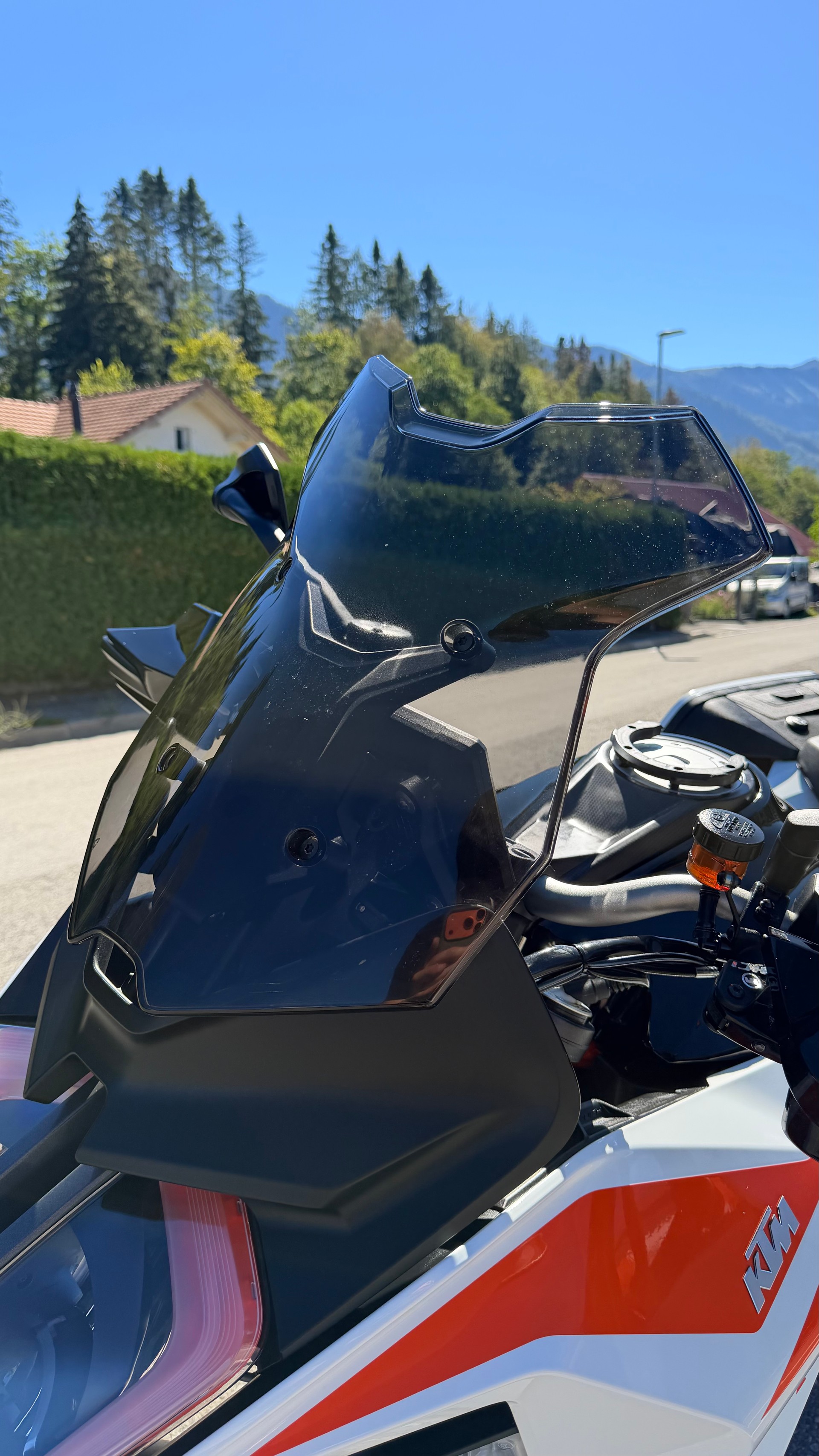 KTM 1290 Super Duke GT-image-3