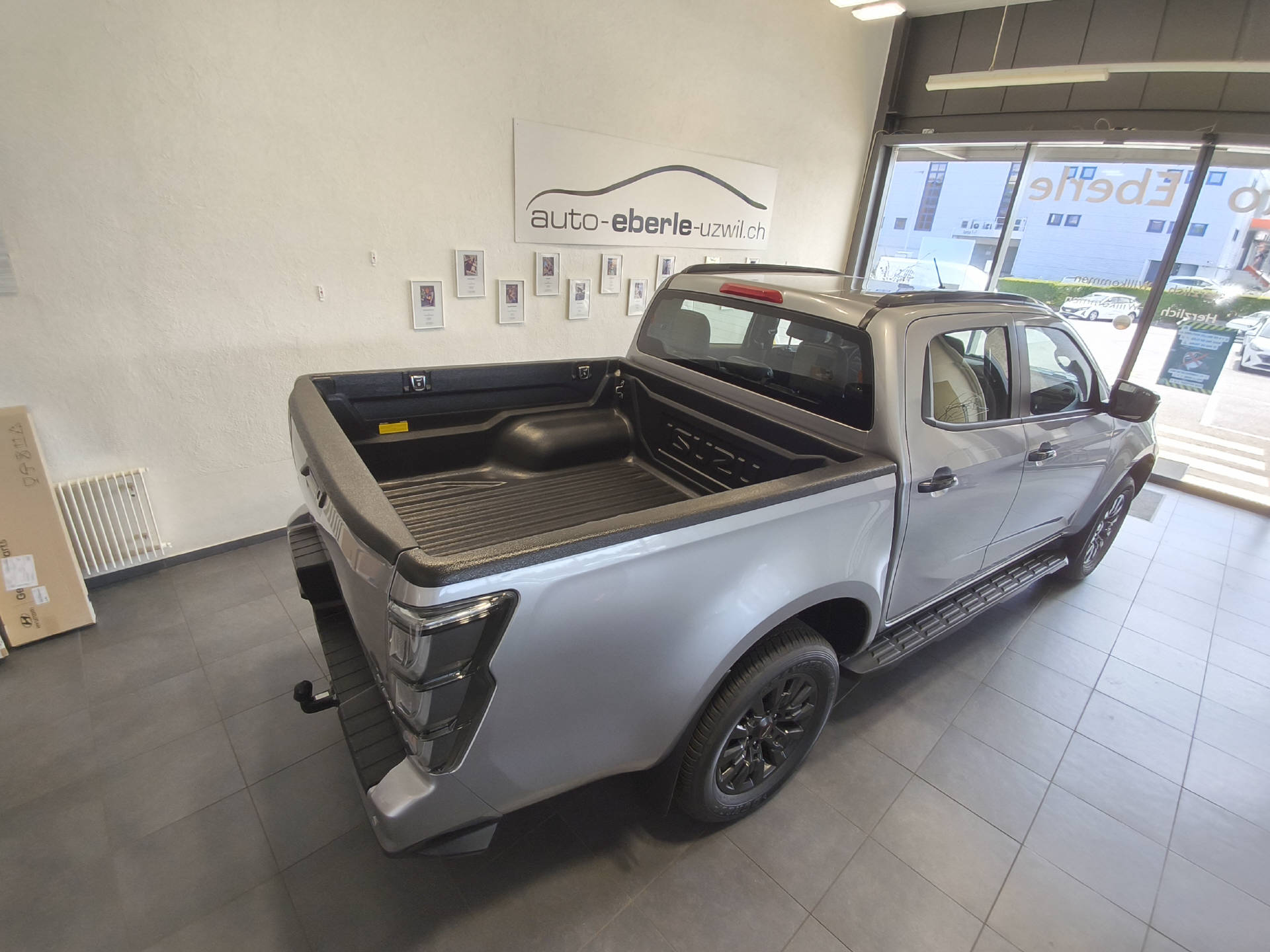 ISUZU D- Max Nitro Sport 2.2 Liter-image-13