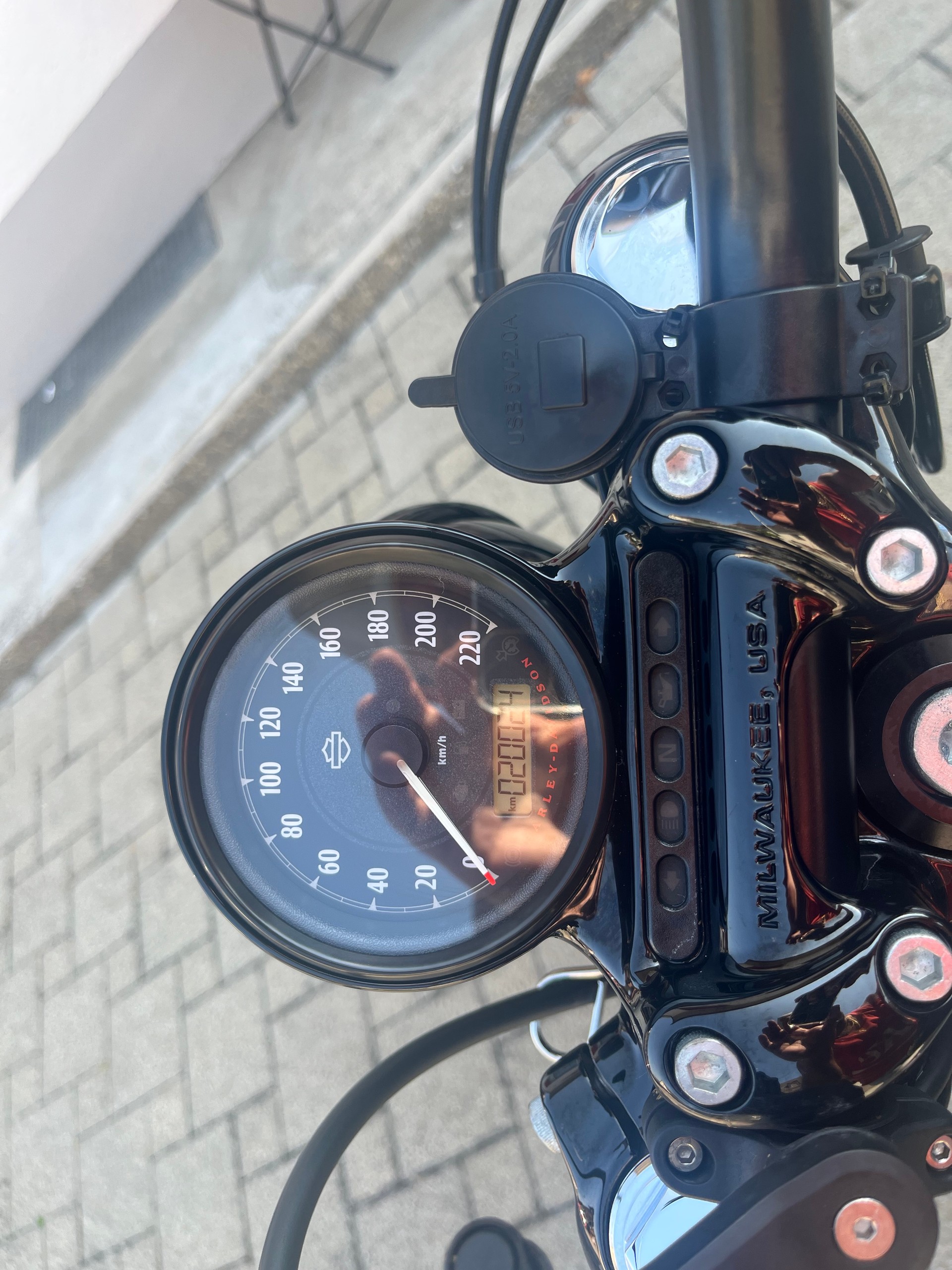 HARLEY-DAVIDSON XL 1200 X Forty Eight ABS 12.5L Tank-image-3