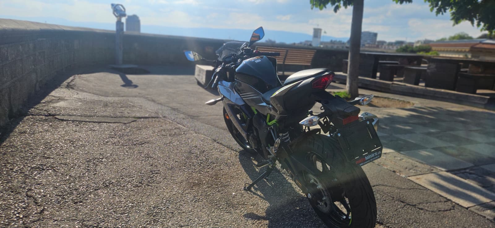 KAWASAKI Ninja 125-image-4