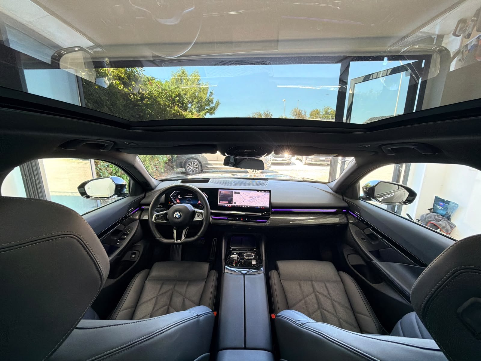 BMW 520i 48V M Sport Steptronic | Panorama | Vollausstattung | Garantie |-image-9