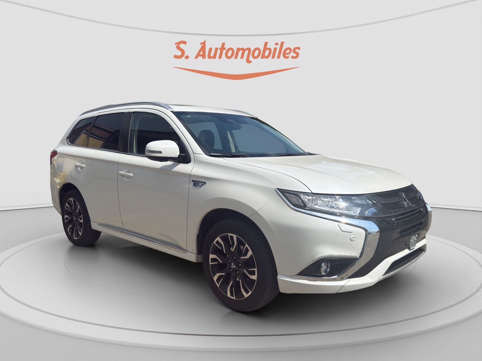 MITSUBISHI Outlander 2.0 PHEV Diamond Annivers. 4WD Automatic-image-6