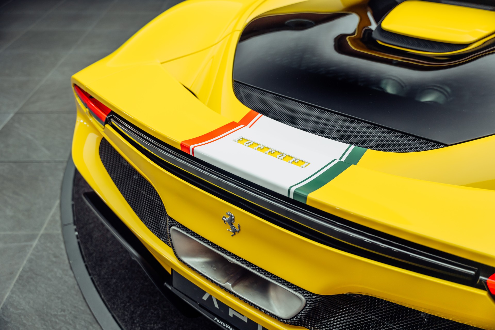 FERRARI 296 GTB Giallo Modena-image-22