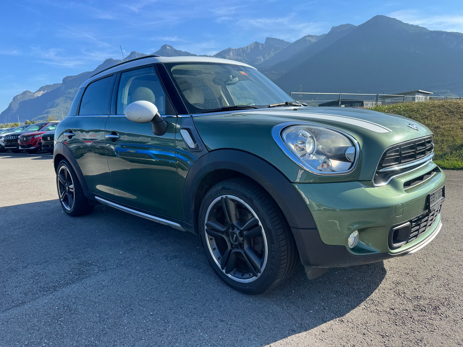 MINI Countryman Cooper S ALL4 Steptronic-showroom-element-3