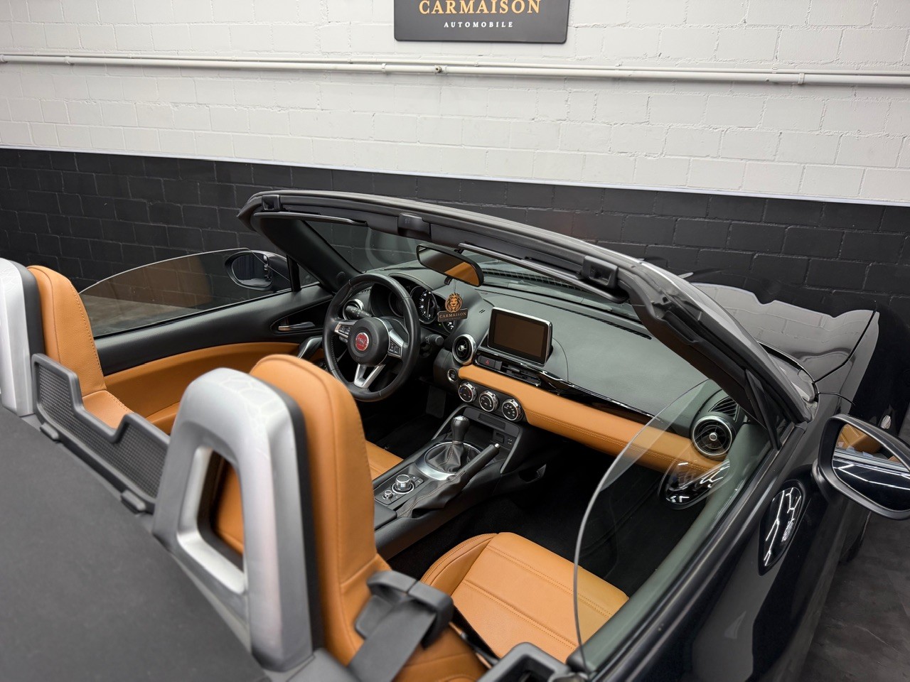 FIAT 124 Spider 1.4 TB Lusso | Rückfahrkamera | Cabrio - ideales Sommerfahrzeug aus 1. Hand-image-19