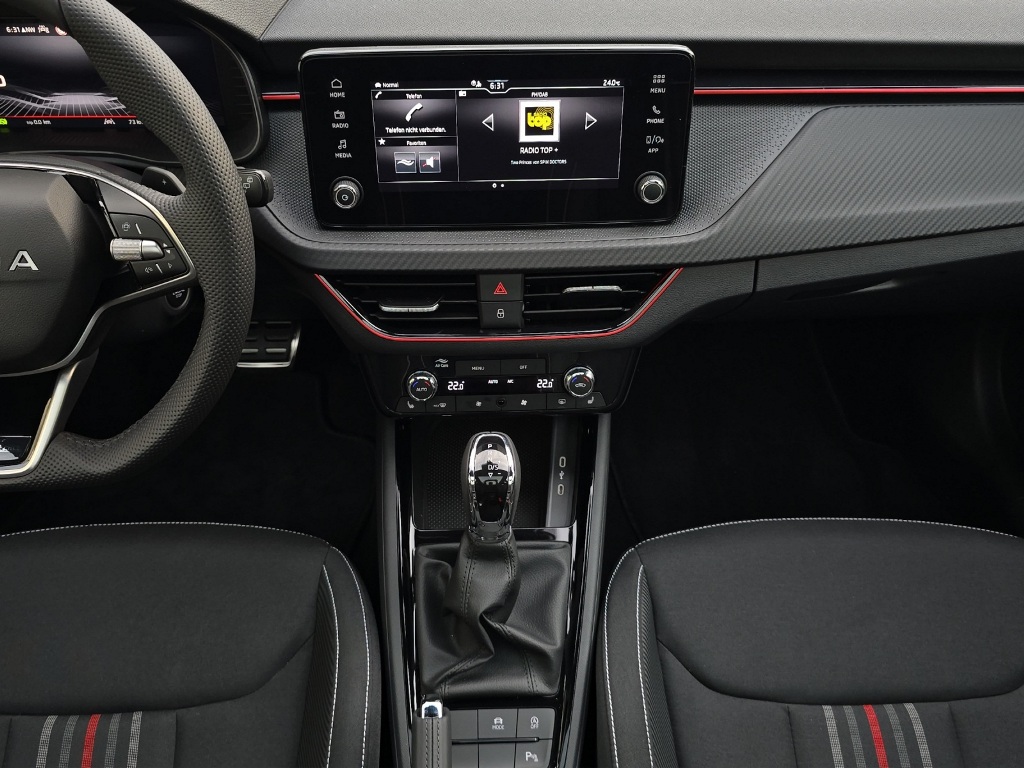 SKODA Kamiq 1.5 TSI Monte Carlo DSG-image-14