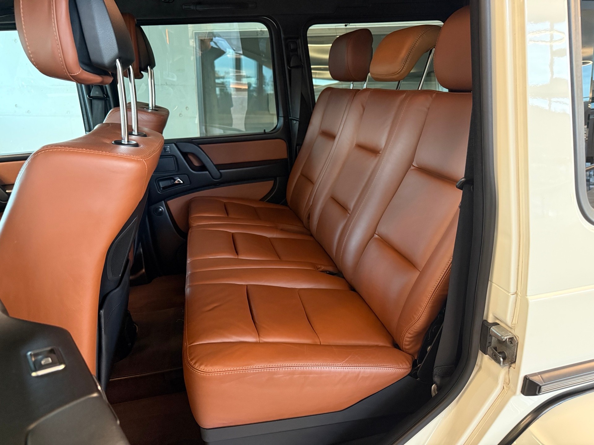MERCEDES-BENZ G 500 7G-Tronic-image-9