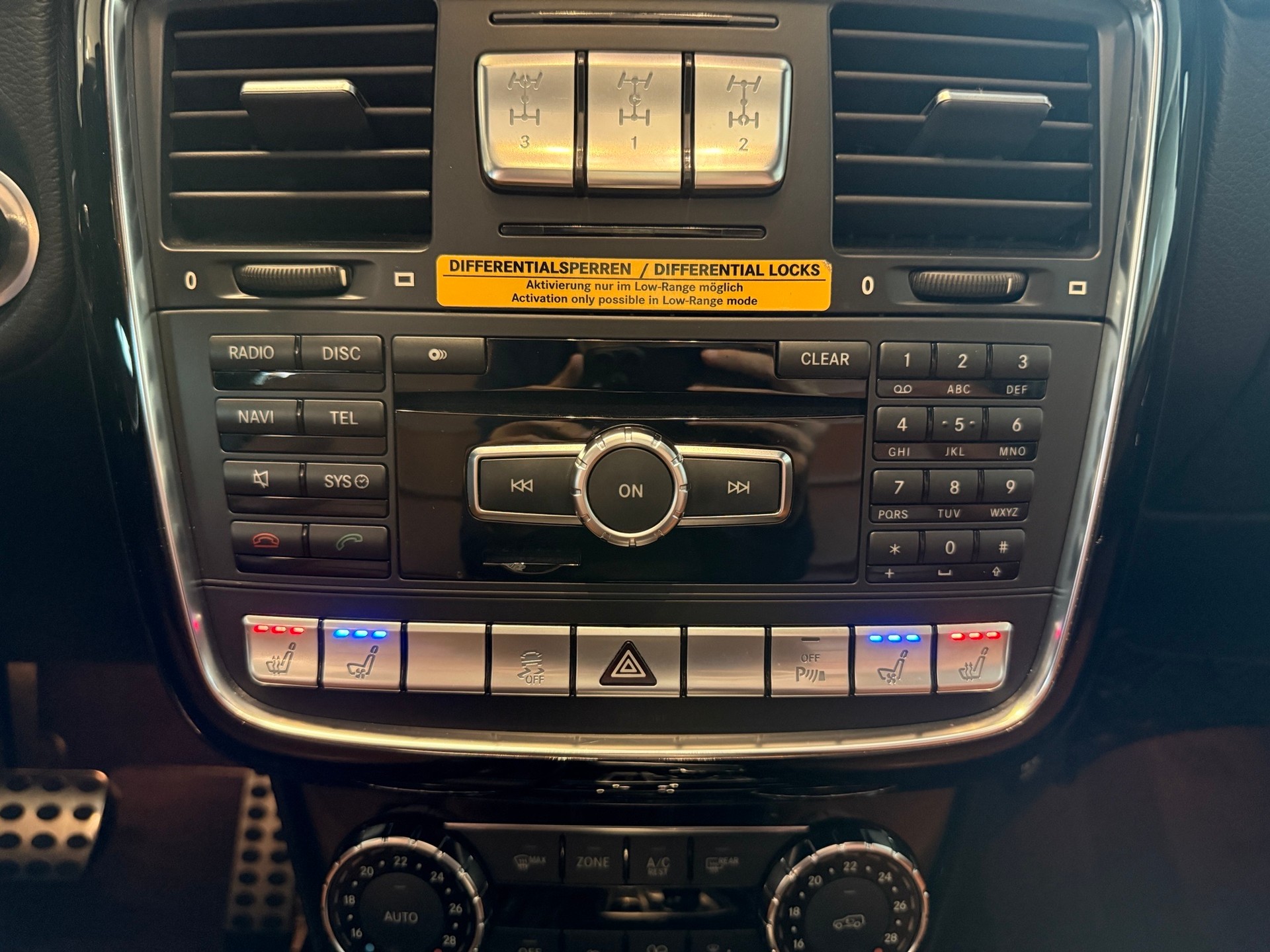 MERCEDES-BENZ G 500 7G-Tronic-image-18
