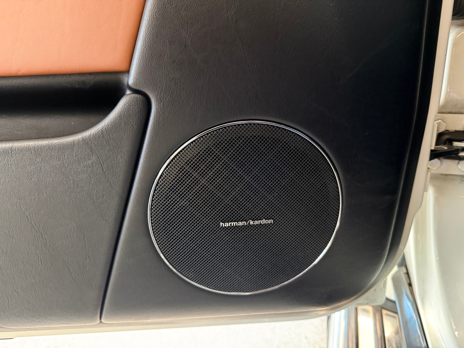 MERCEDES-BENZ G 500 7G-Tronic-image-28