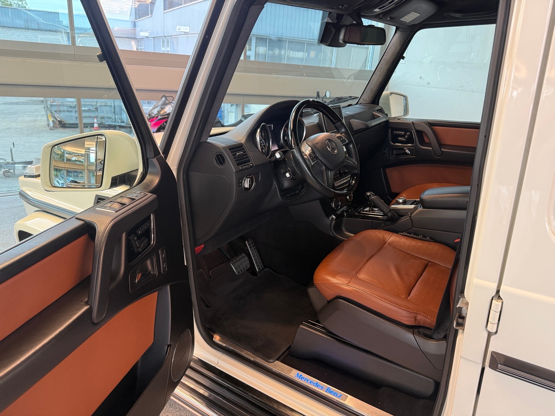 MERCEDES-BENZ G 500 7G-Tronic-image-6