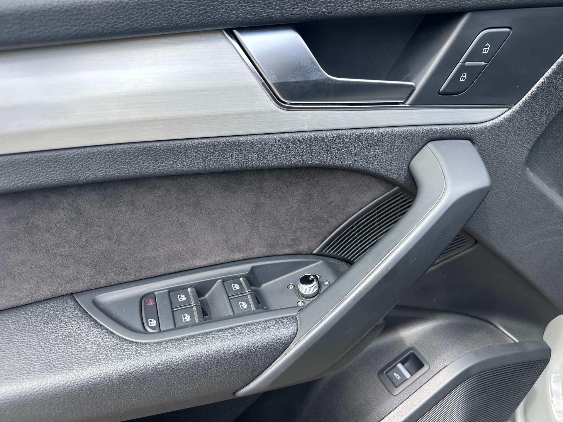 BMW X2 xDrive 20d 48V M Sport Pro-image-9