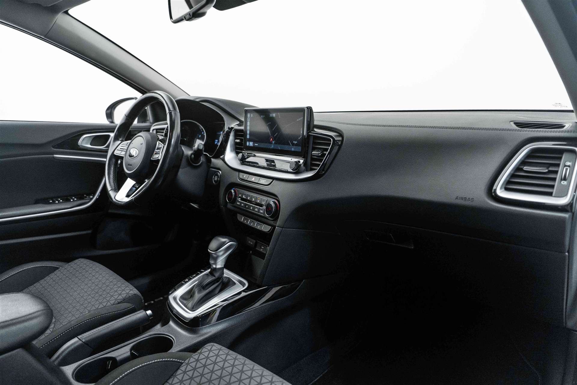 KIA KIA Ceed 1.4 T-GDi Power DCT-image-10