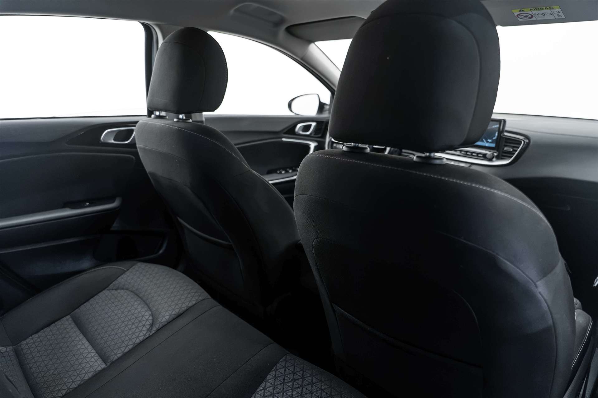 KIA KIA Ceed 1.4 T-GDi Power DCT-image-12
