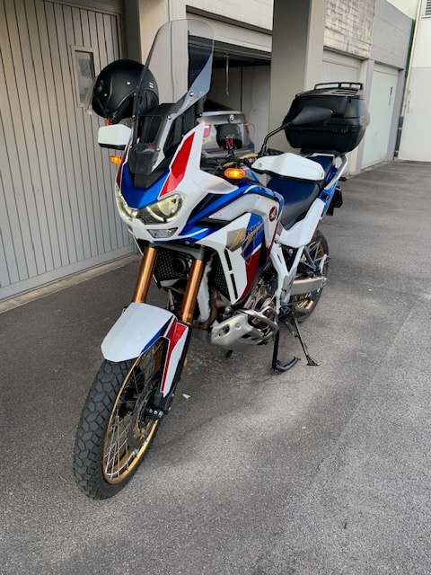 HONDA D4-image-0