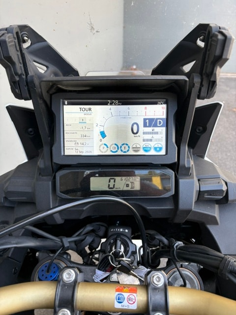 HONDA D4-image-4