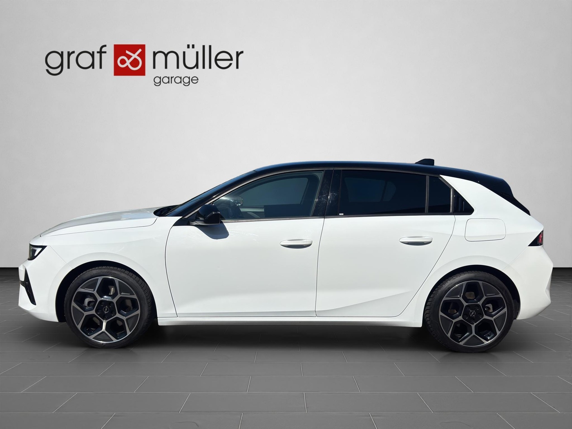 OPEL Astra 1.6 T PHEV 180 Swiss Plus-showroom-element-1