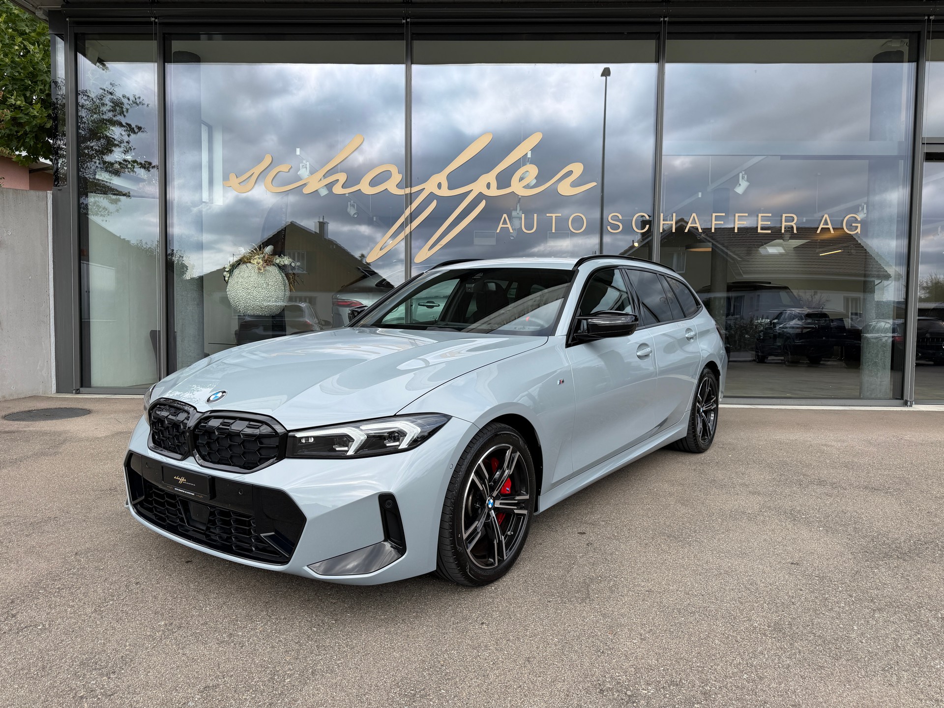 BMW M340i xDrive 48V Touring Steptronic M Sport Pro
